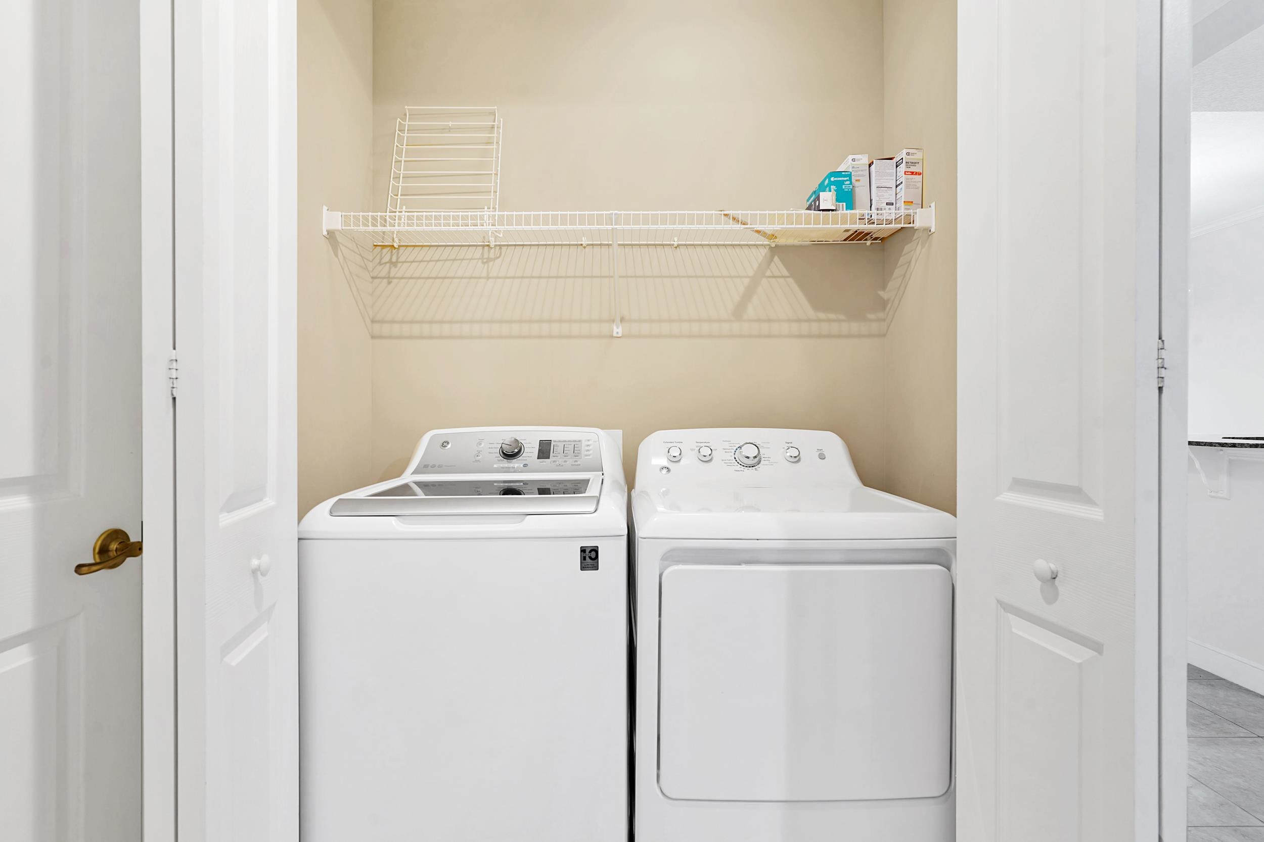 Image 27 of 38 For 160 Pantano Cay Blvd  3103