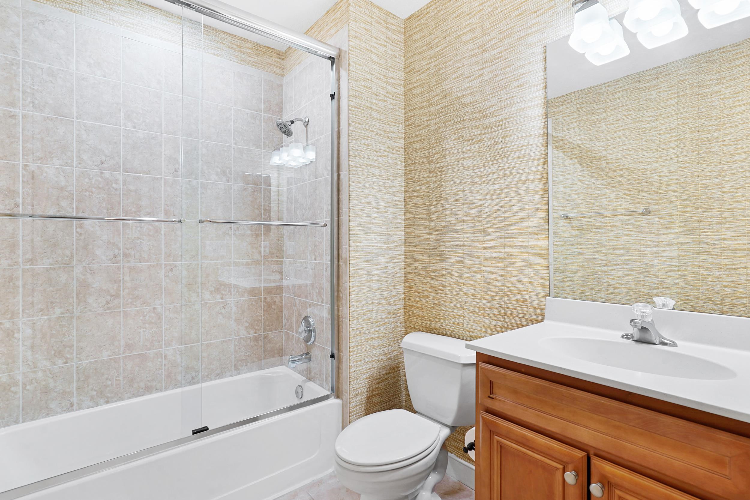 Image 8 of 38 For 160 Pantano Cay Blvd  3103