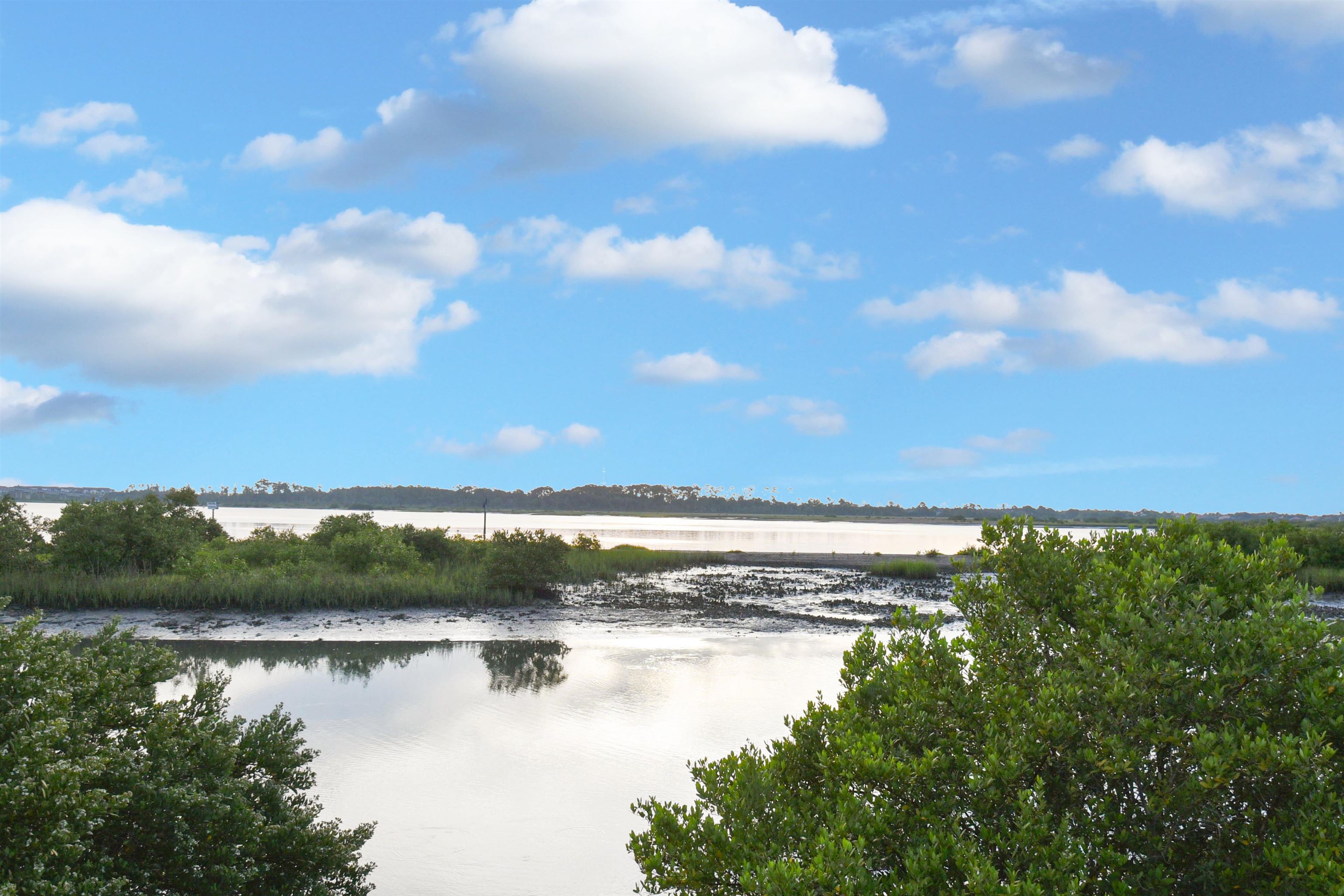 Image 34 of 36 For 28 Catalonia Ct