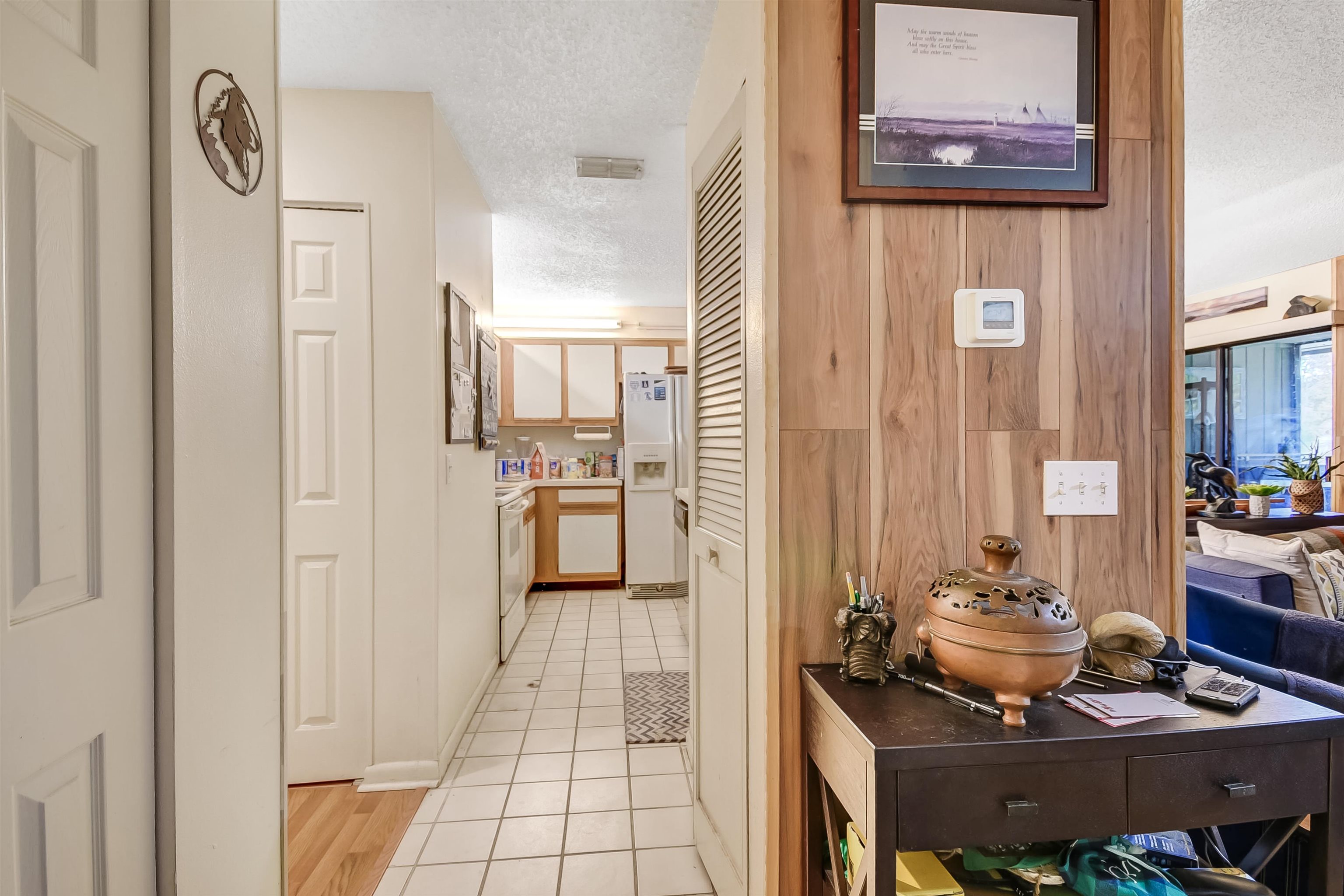 Image 8 of 36 For 28 Catalonia Ct