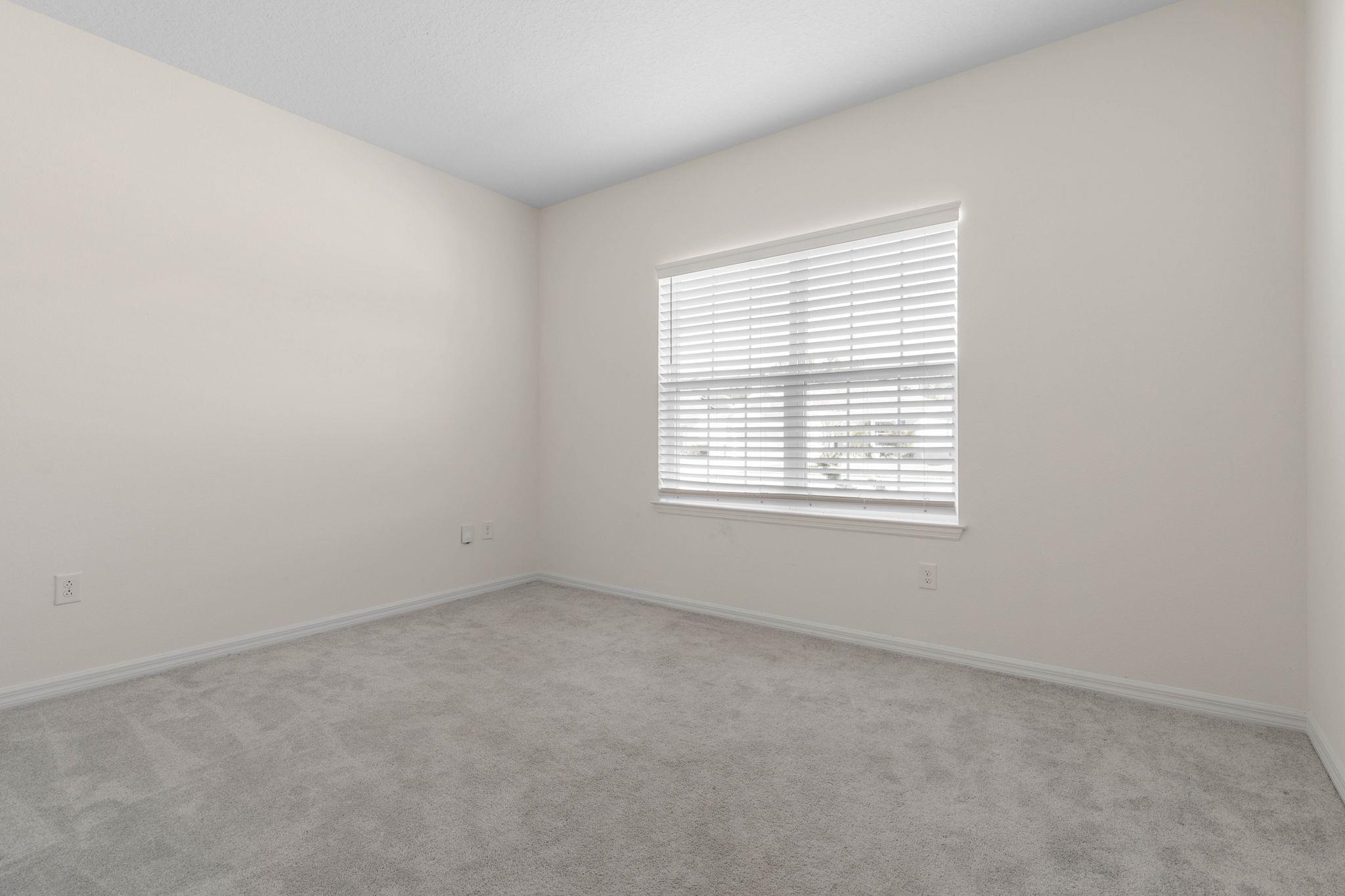 Image 25 of 53 For 3 Oakleaf Way