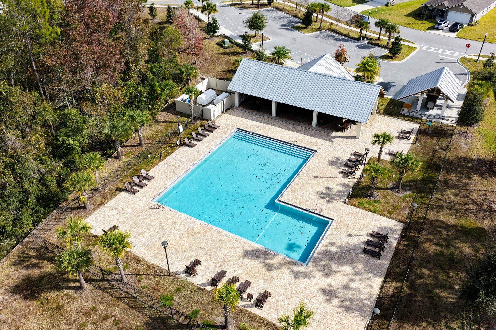 Image 43 of 53 For 3 Oakleaf Way