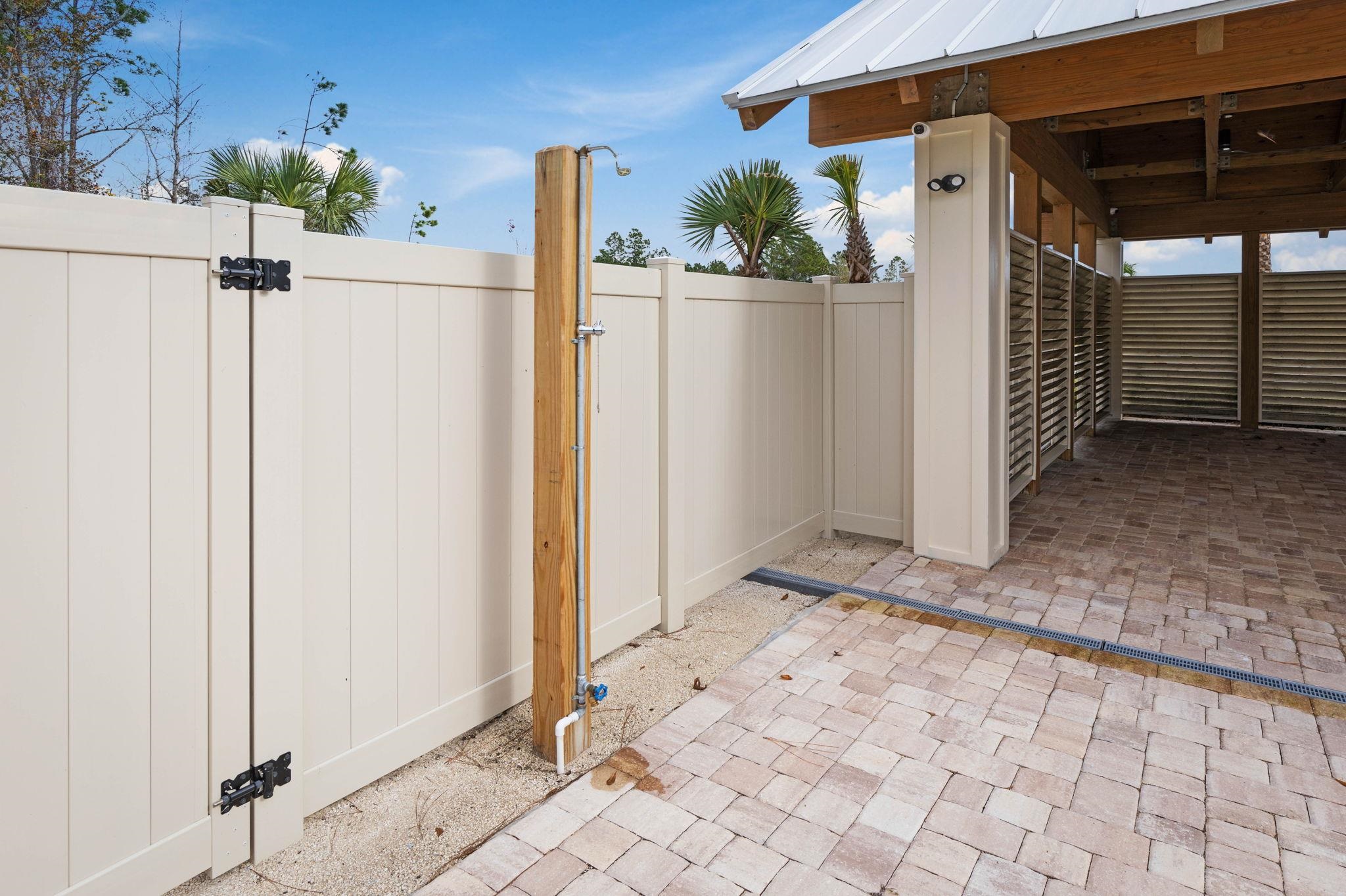 Image 49 of 53 For 3 Oakleaf Way