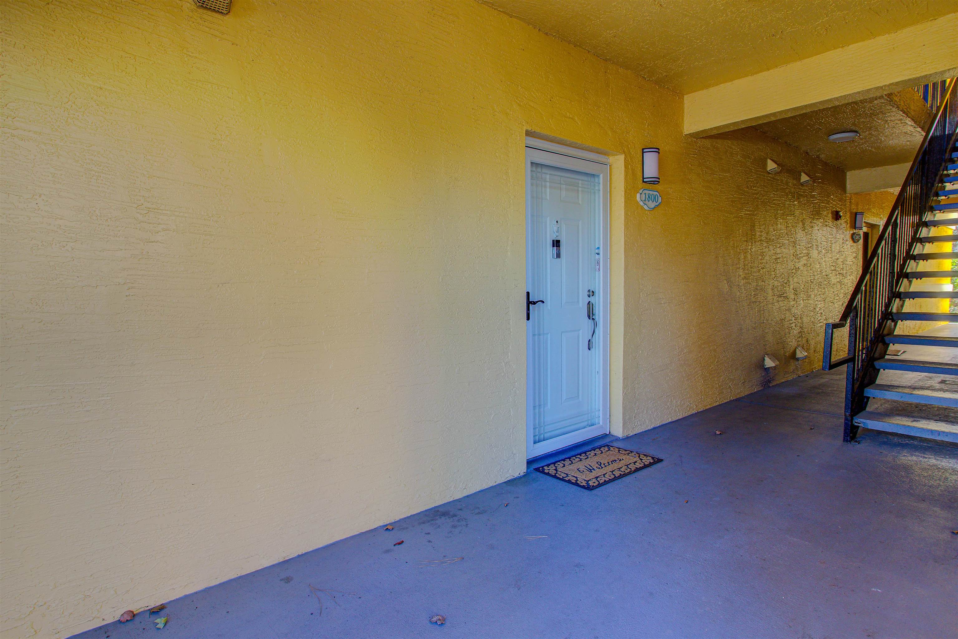 Image 16 of 66 For 1800 Vista Cove Rd