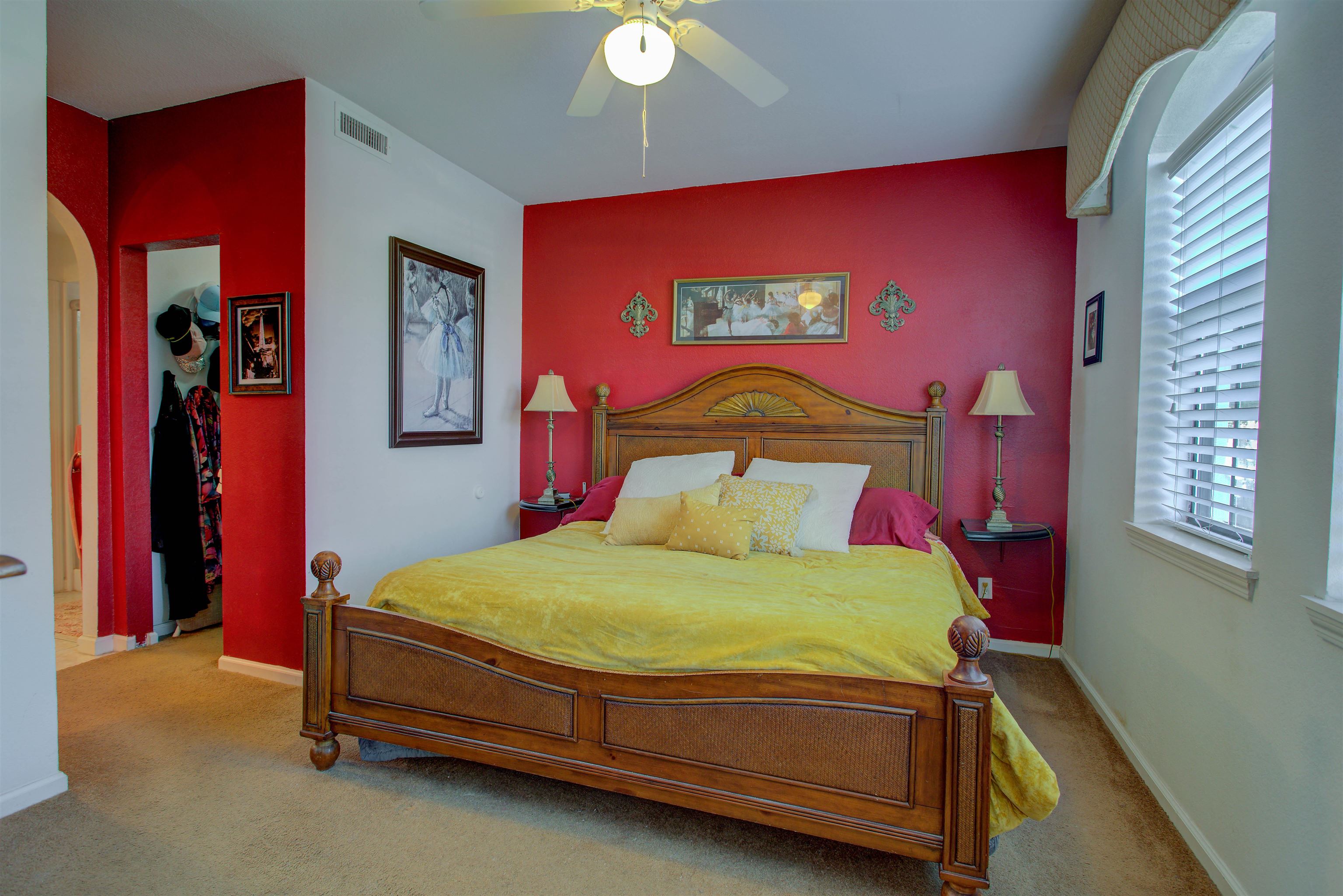 Image 32 of 66 For 1800 Vista Cove Rd