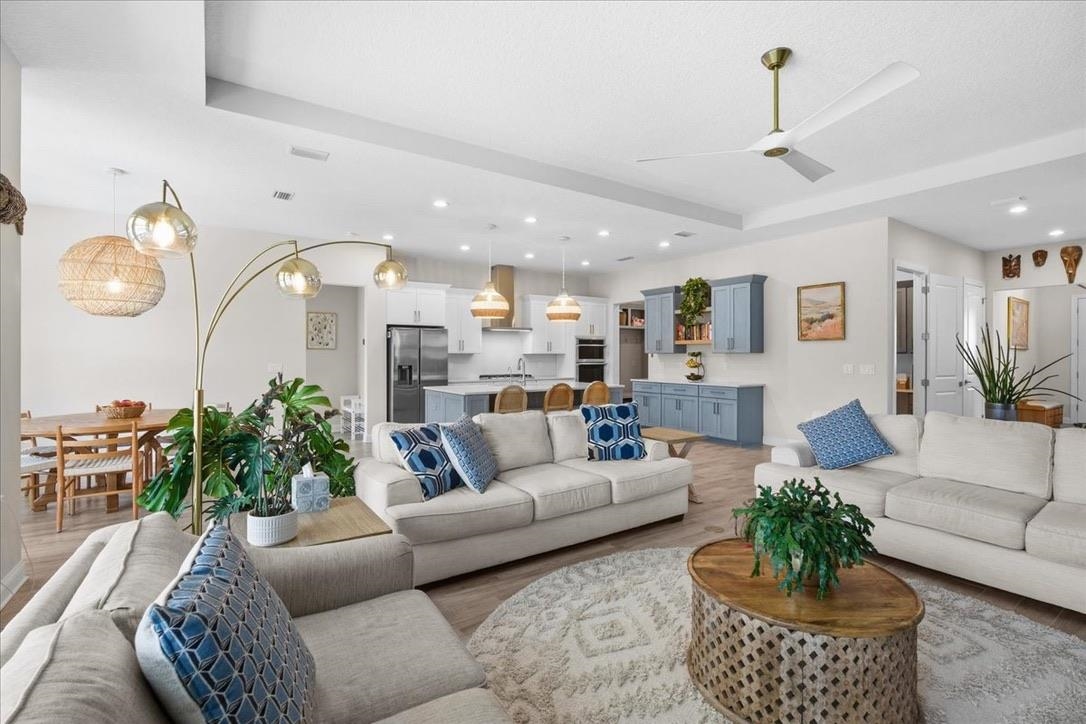 Image 10 of 48 For 180 Tesoro Ter