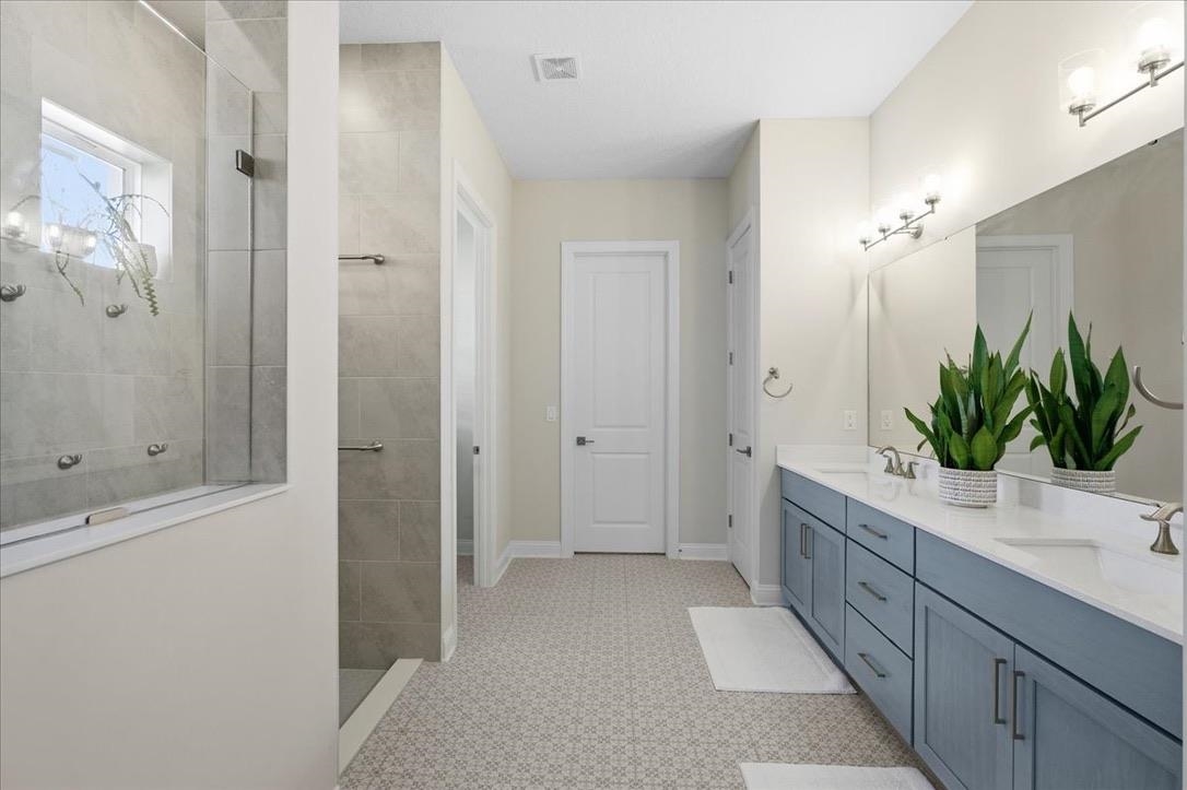 Image 14 of 48 For 180 Tesoro Ter