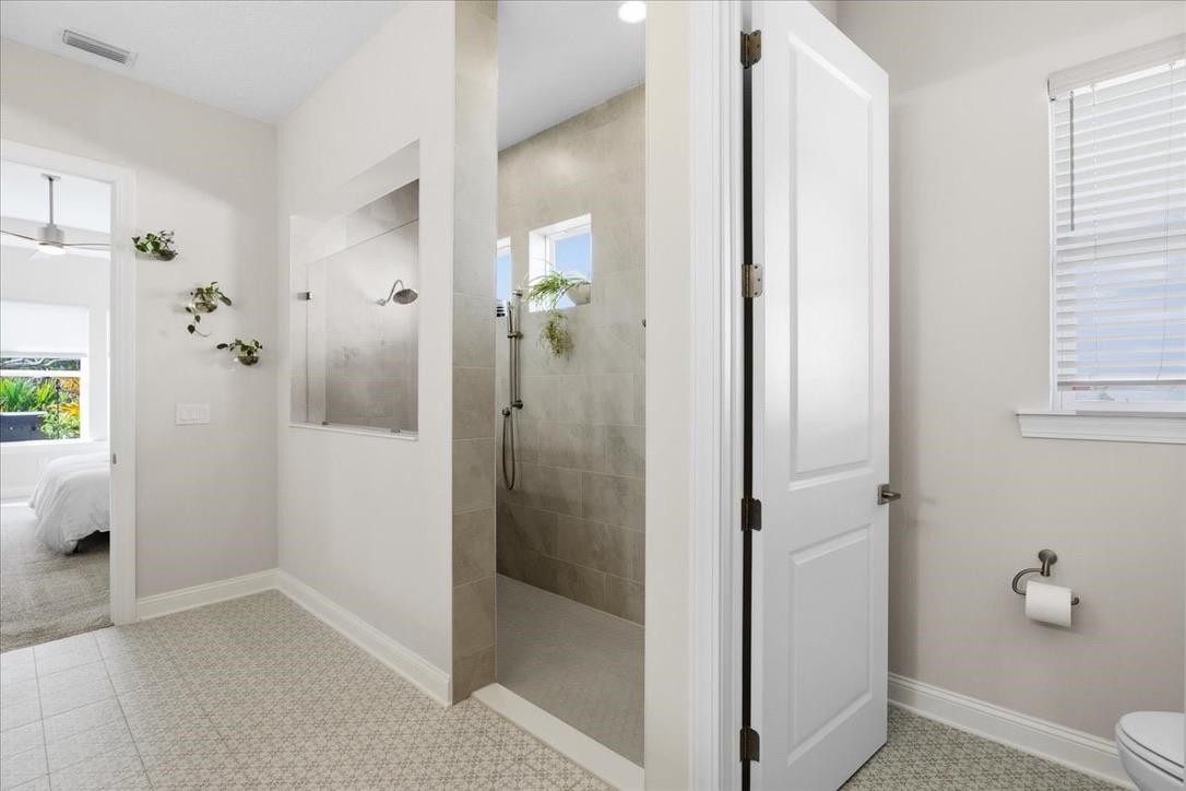 Image 15 of 48 For 180 Tesoro Ter