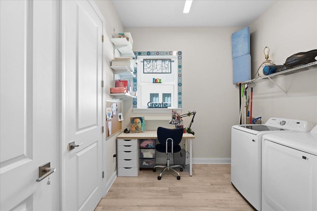 Image 23 of 48 For 180 Tesoro Ter