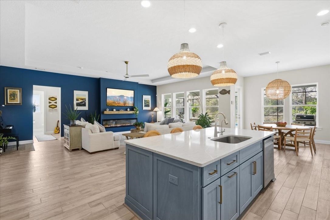 Image 5 of 48 For 180 Tesoro Ter