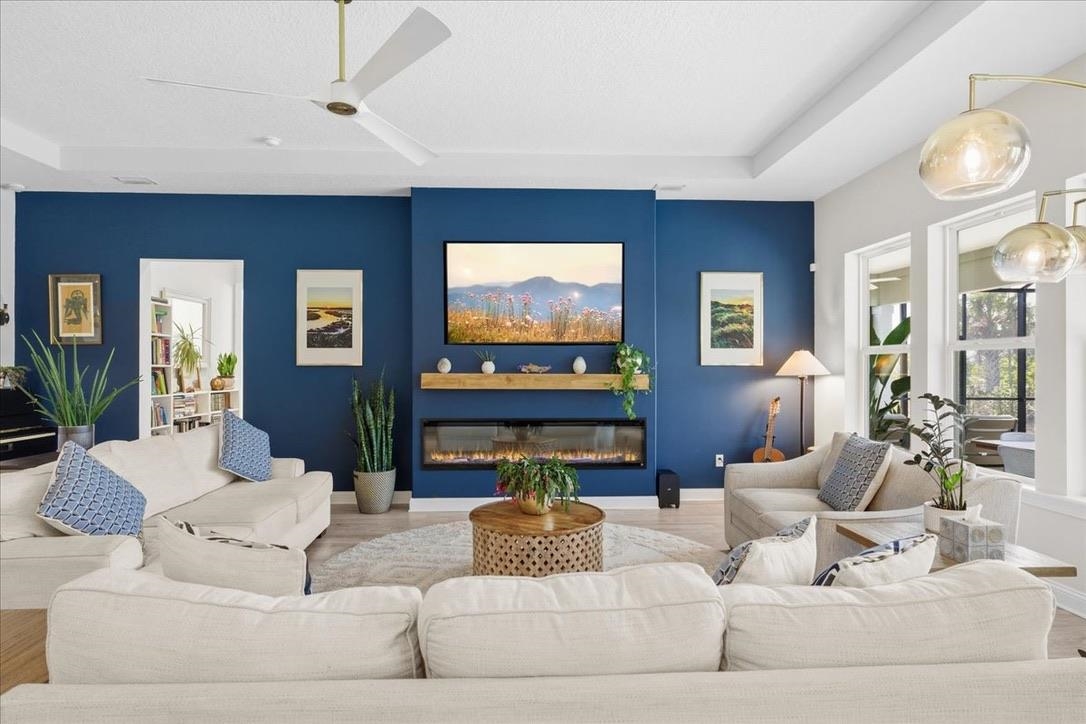 Image 7 of 48 For 180 Tesoro Ter