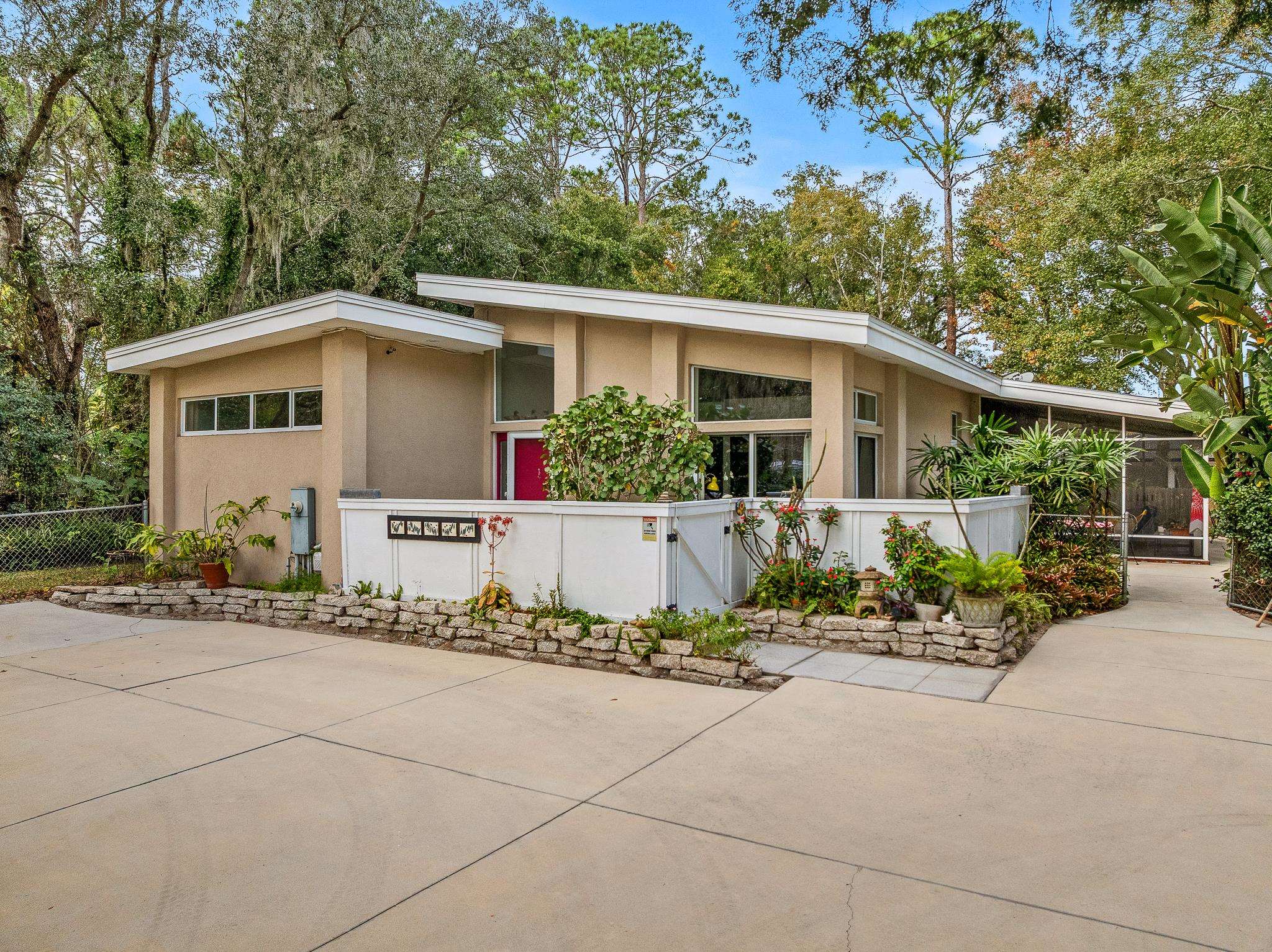 Details for 320 Ravenswood Dr, St Augustine, FL 32084