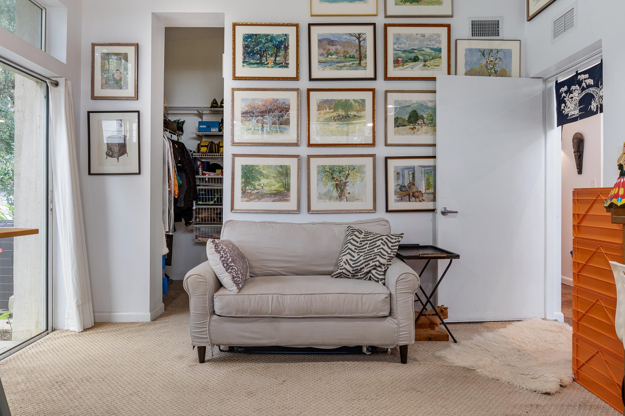 Image 13 of 43 For 320 Ravenswood Dr