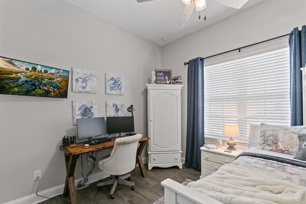 Image 23 of 48 For 121 Grand Ravine Dr