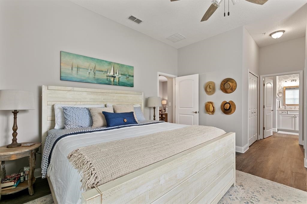 Image 25 of 48 For 121 Grand Ravine Dr