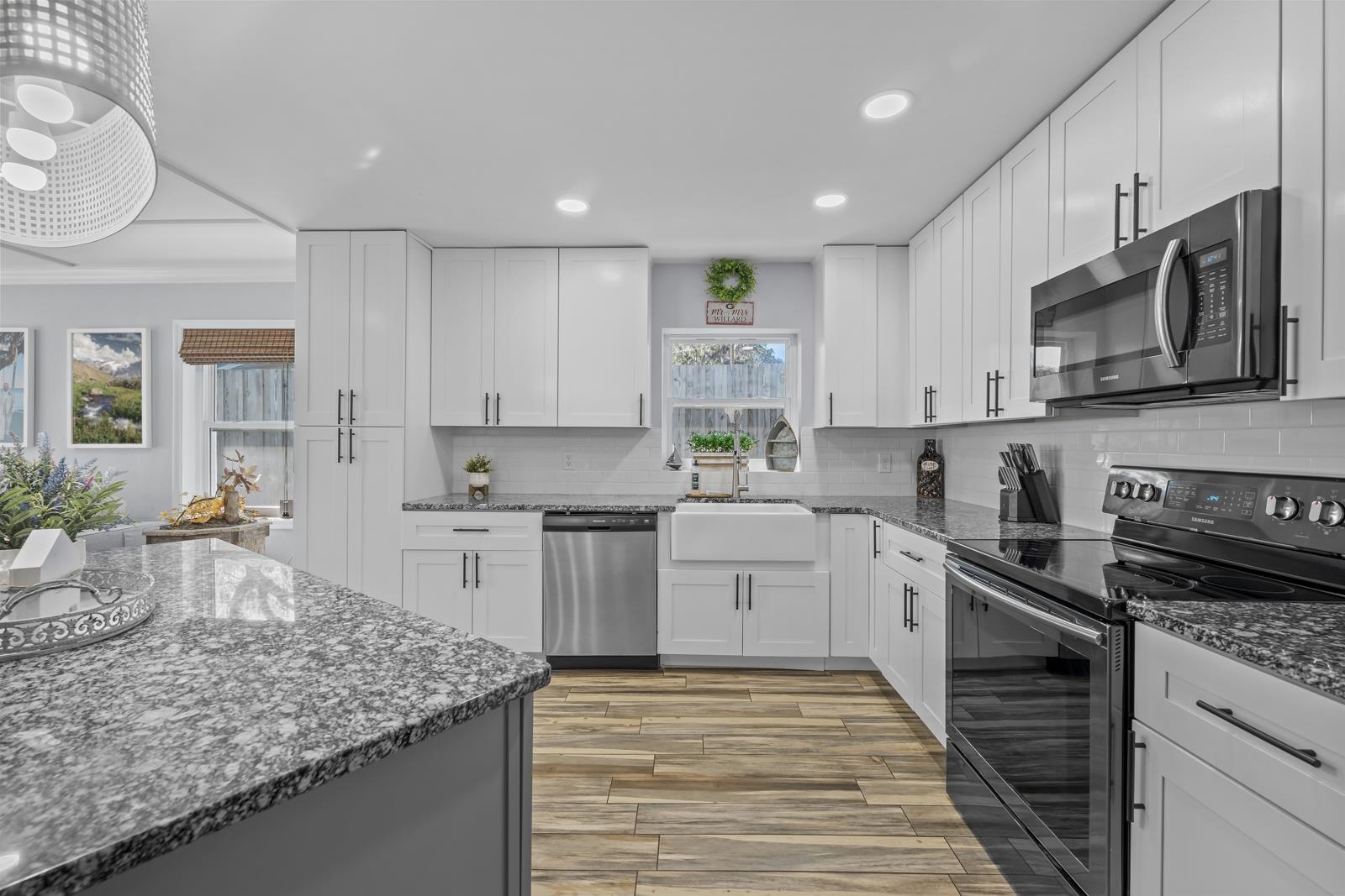 Image 11 of 73 For 130 Cedar Creek Rd