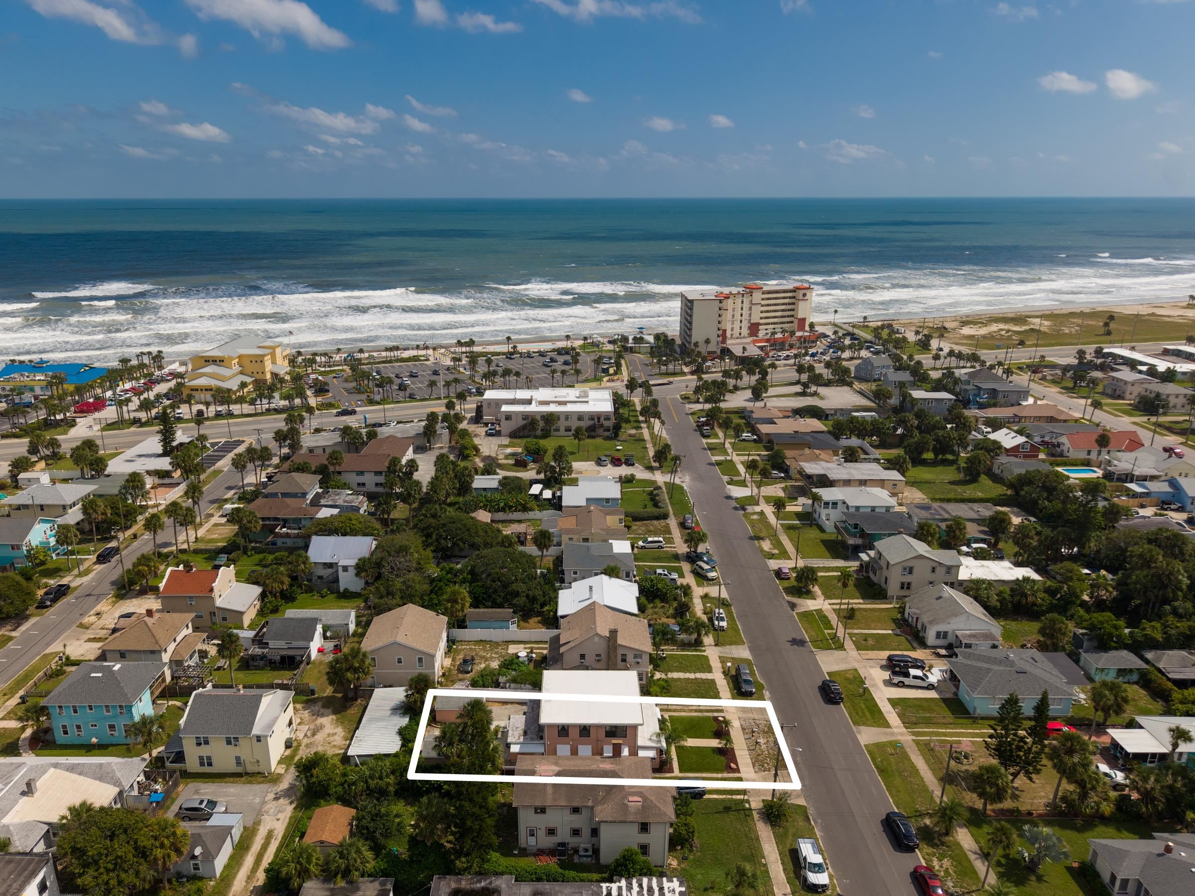 Image 3 of 51 For 517 Revilo Blvd