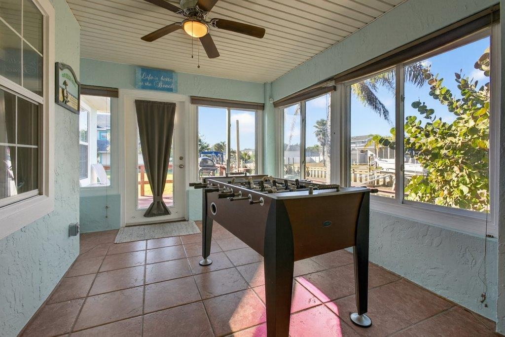 Image 32 of 67 For 254 Basque Road