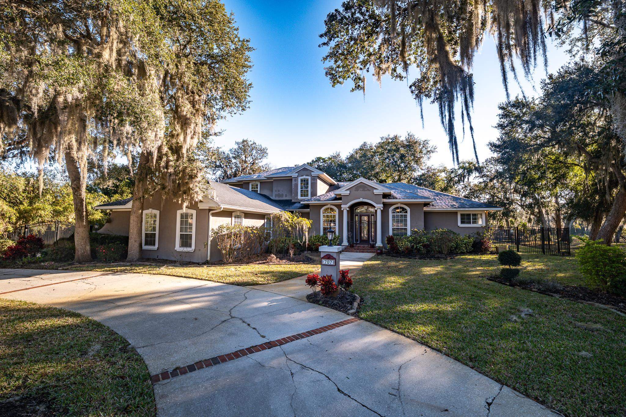 Details for 707 Standish Dr, St Augustine, FL 32086