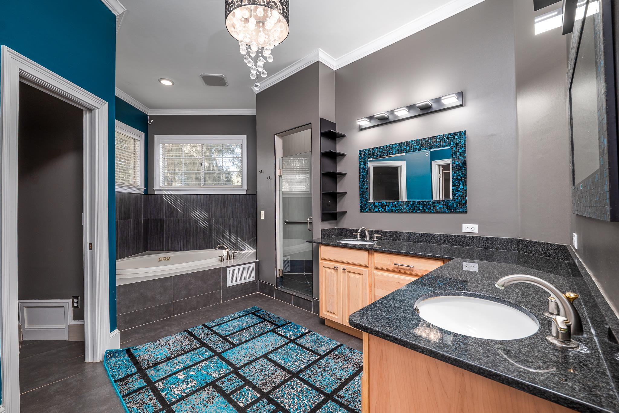 Image 21 of 80 For 707 Standish Dr