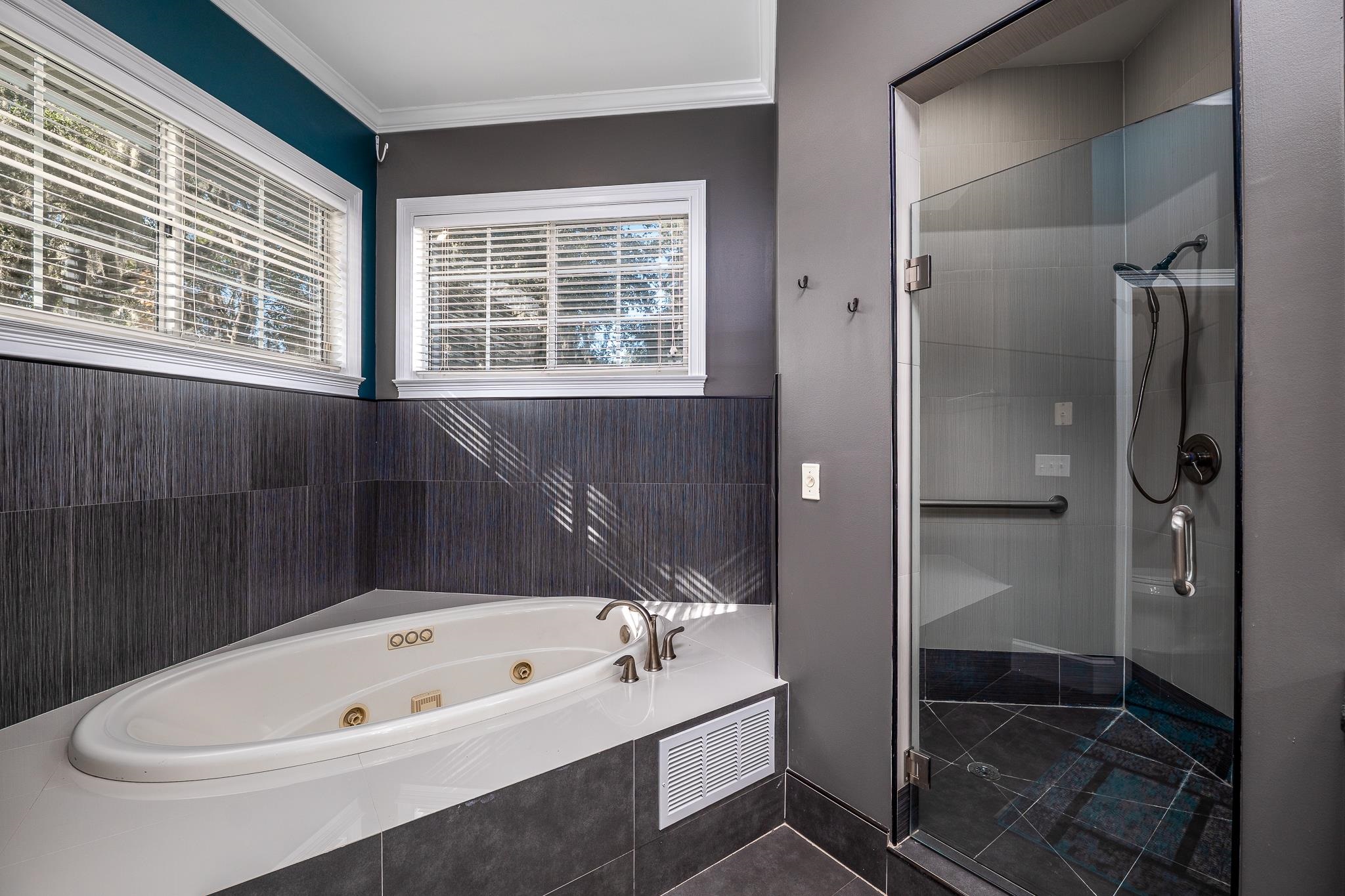 Image 22 of 80 For 707 Standish Dr