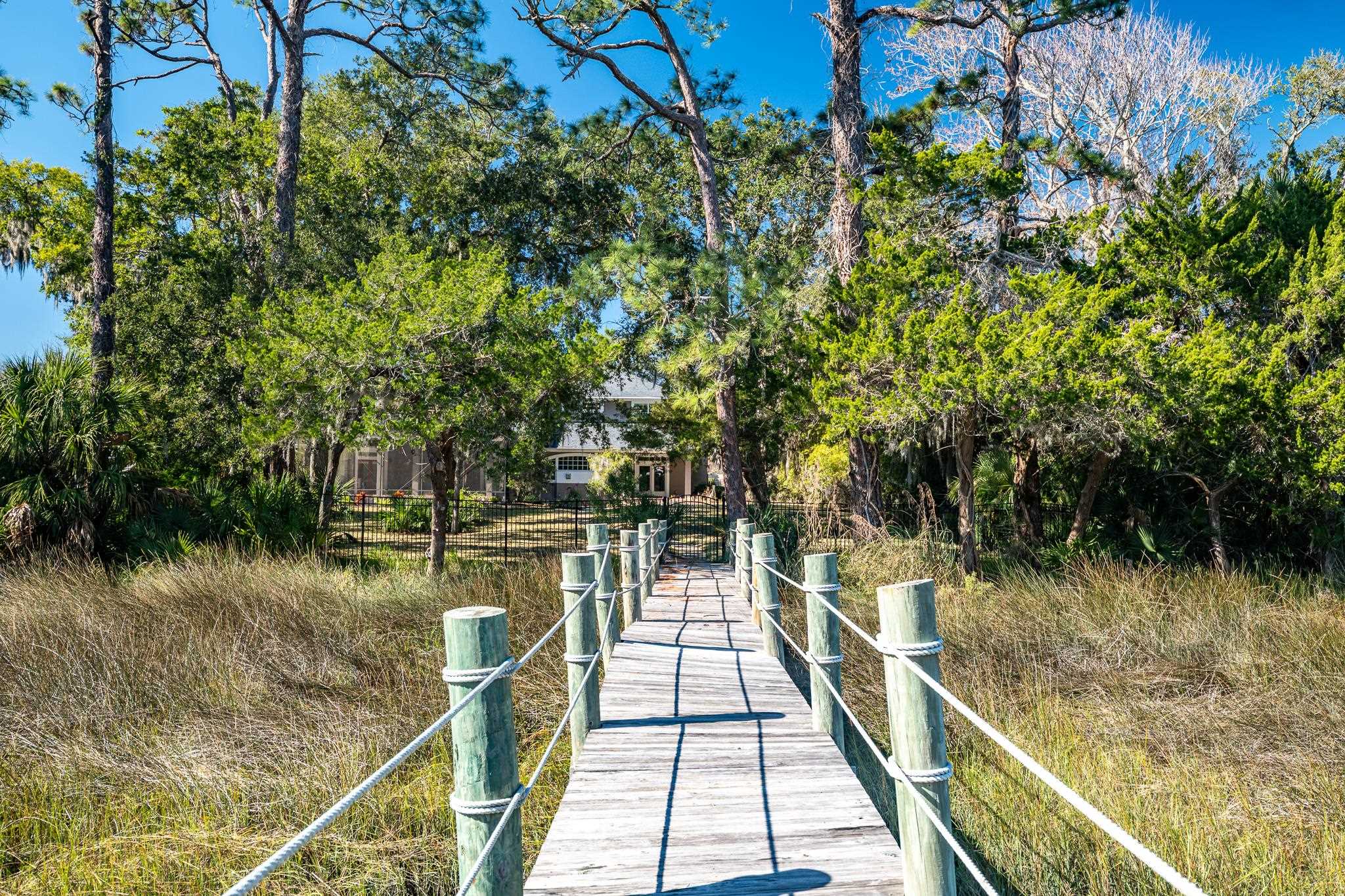 Image 60 of 80 For 707 Standish Dr