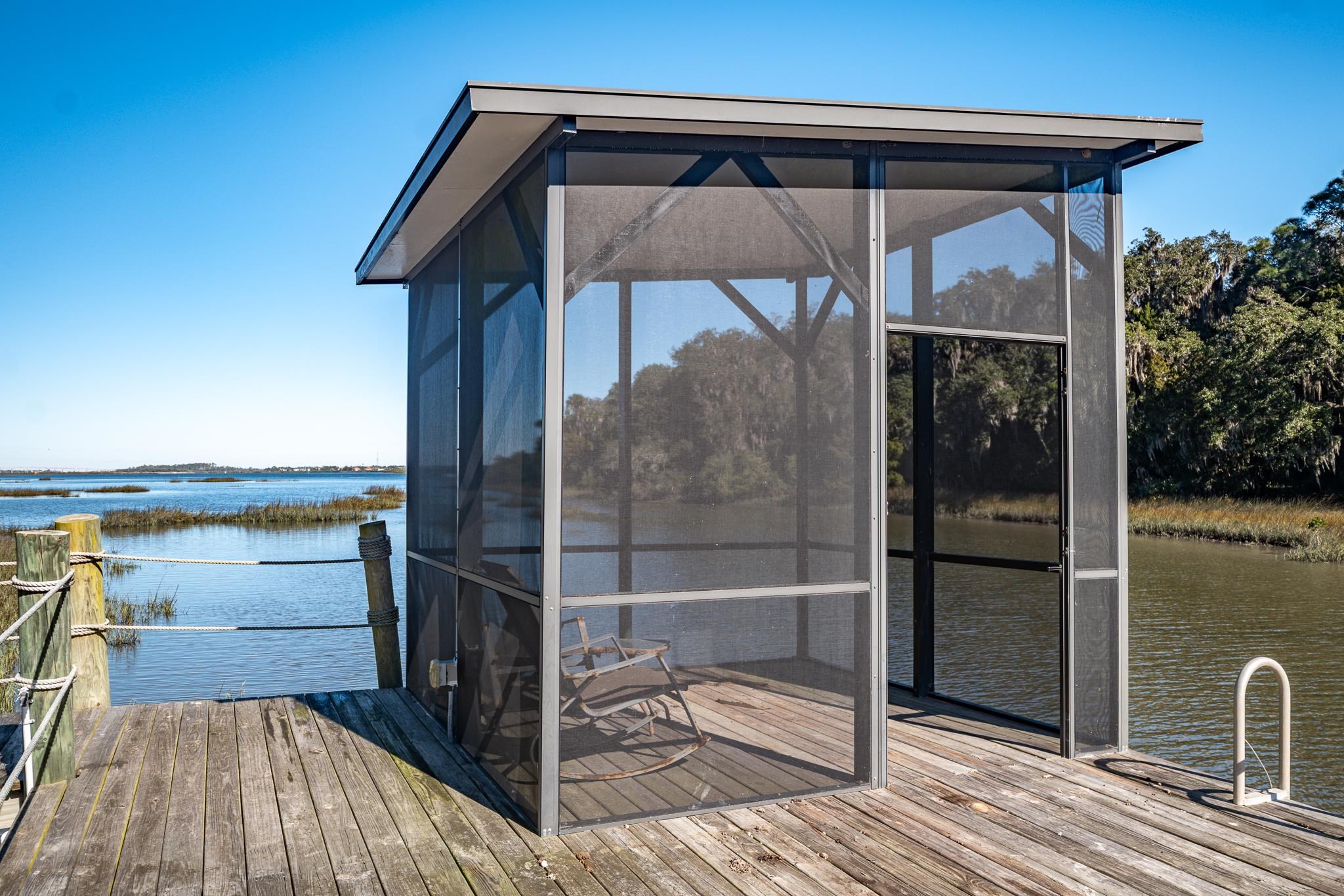 Image 61 of 80 For 707 Standish Dr