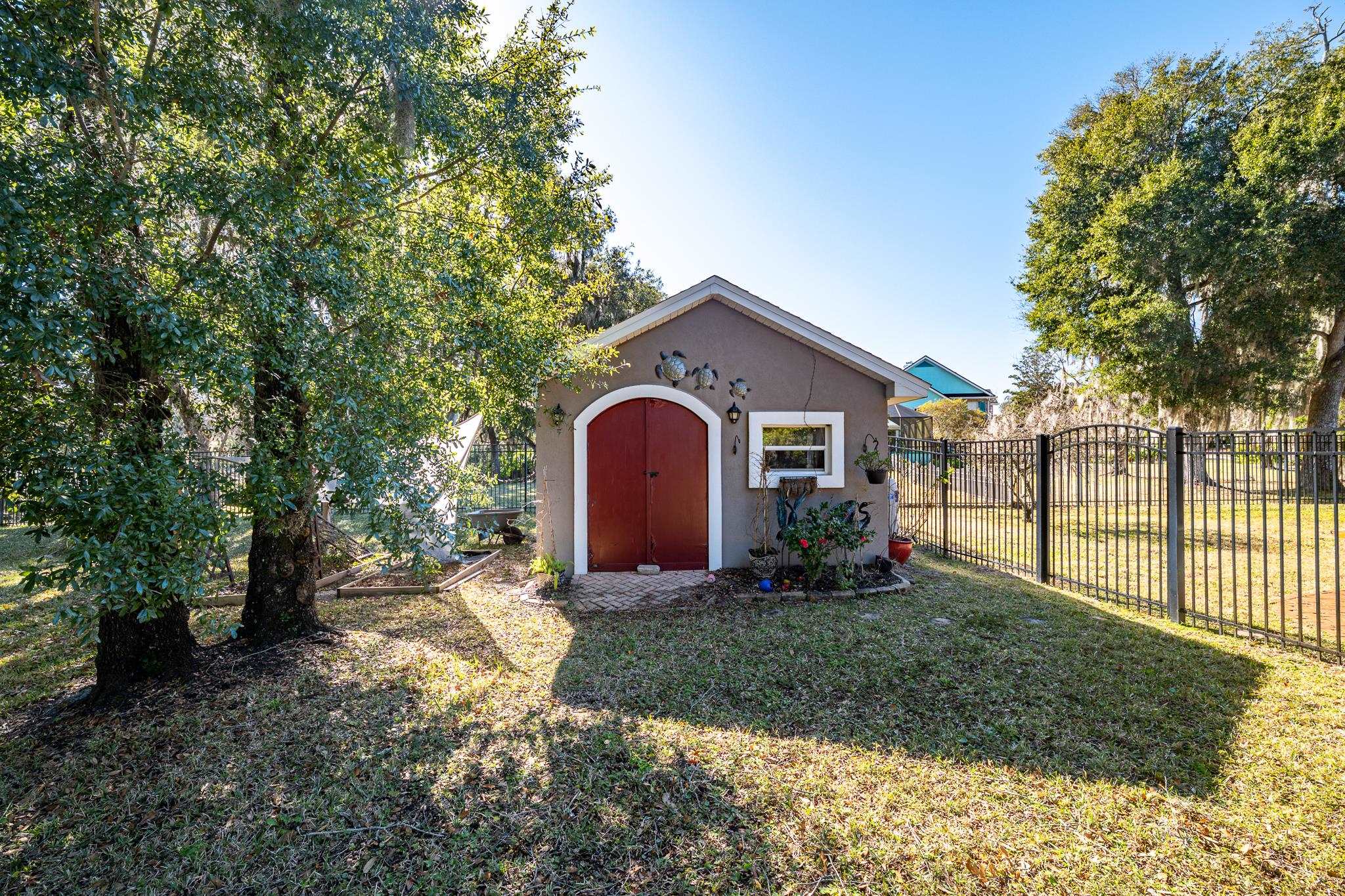 Image 62 of 80 For 707 Standish Dr