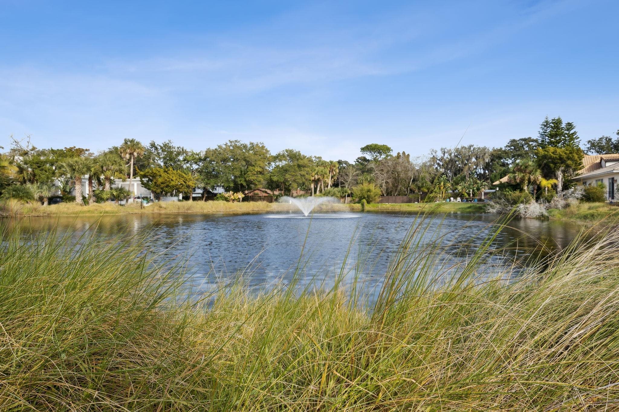 Image 24 of 56 For 121 Spoonbill Point Ct