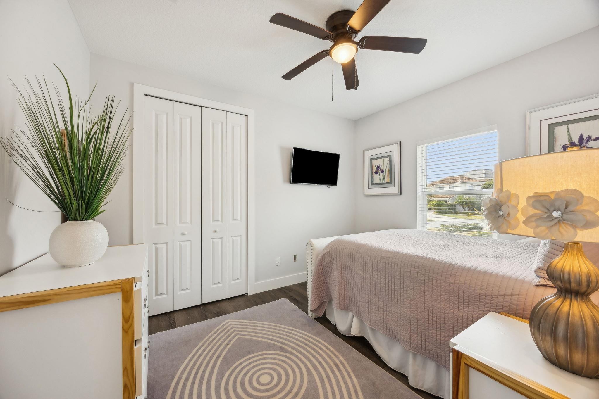 Image 37 of 56 For 121 Spoonbill Point Ct