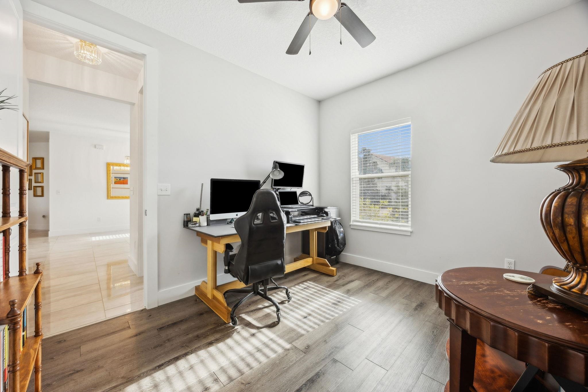 Image 41 of 56 For 121 Spoonbill Point Ct