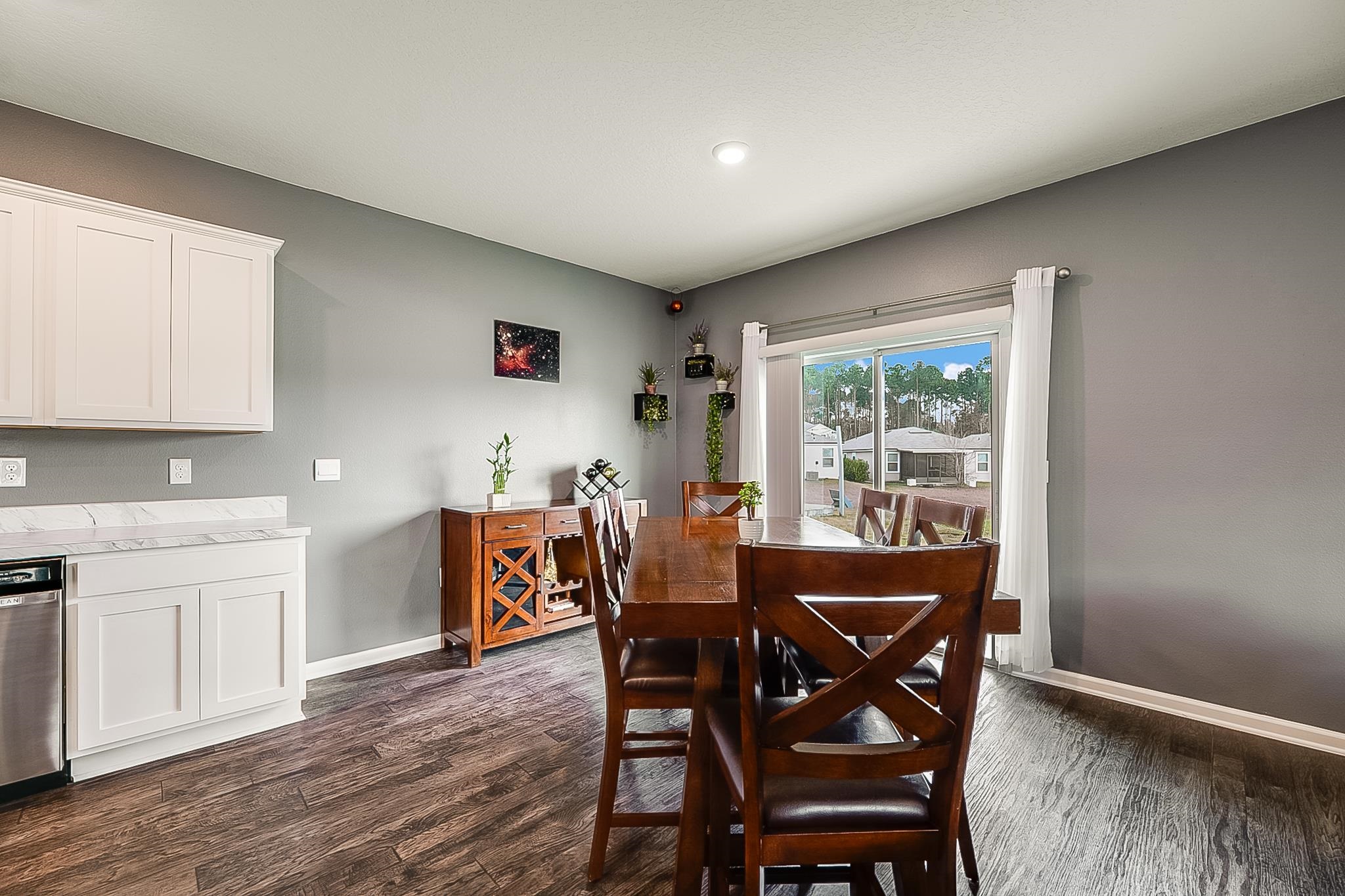 Image 16 of 57 For 266 Caminha Rd