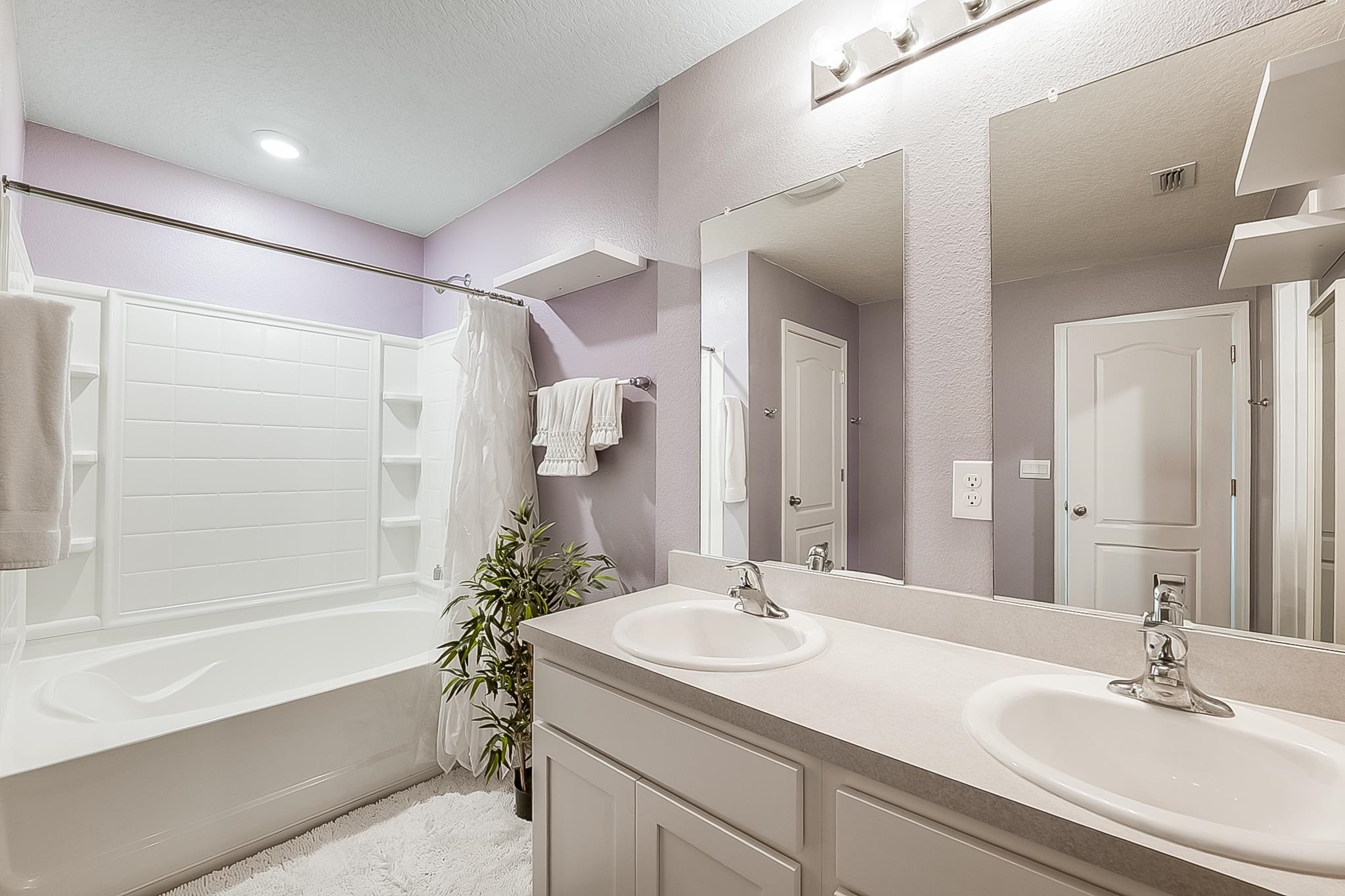 Image 36 of 57 For 266 Caminha Rd