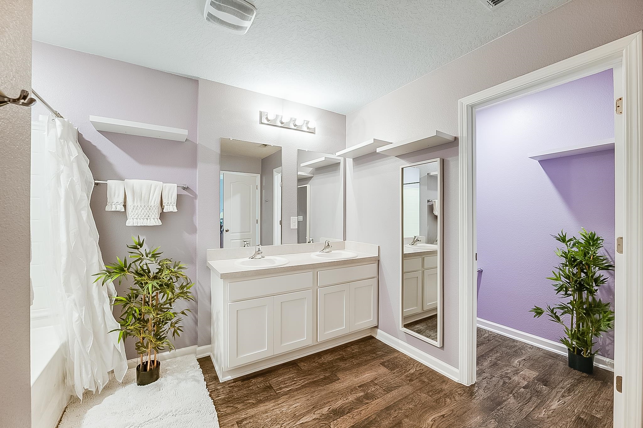 Image 5 of 57 For 266 Caminha Rd