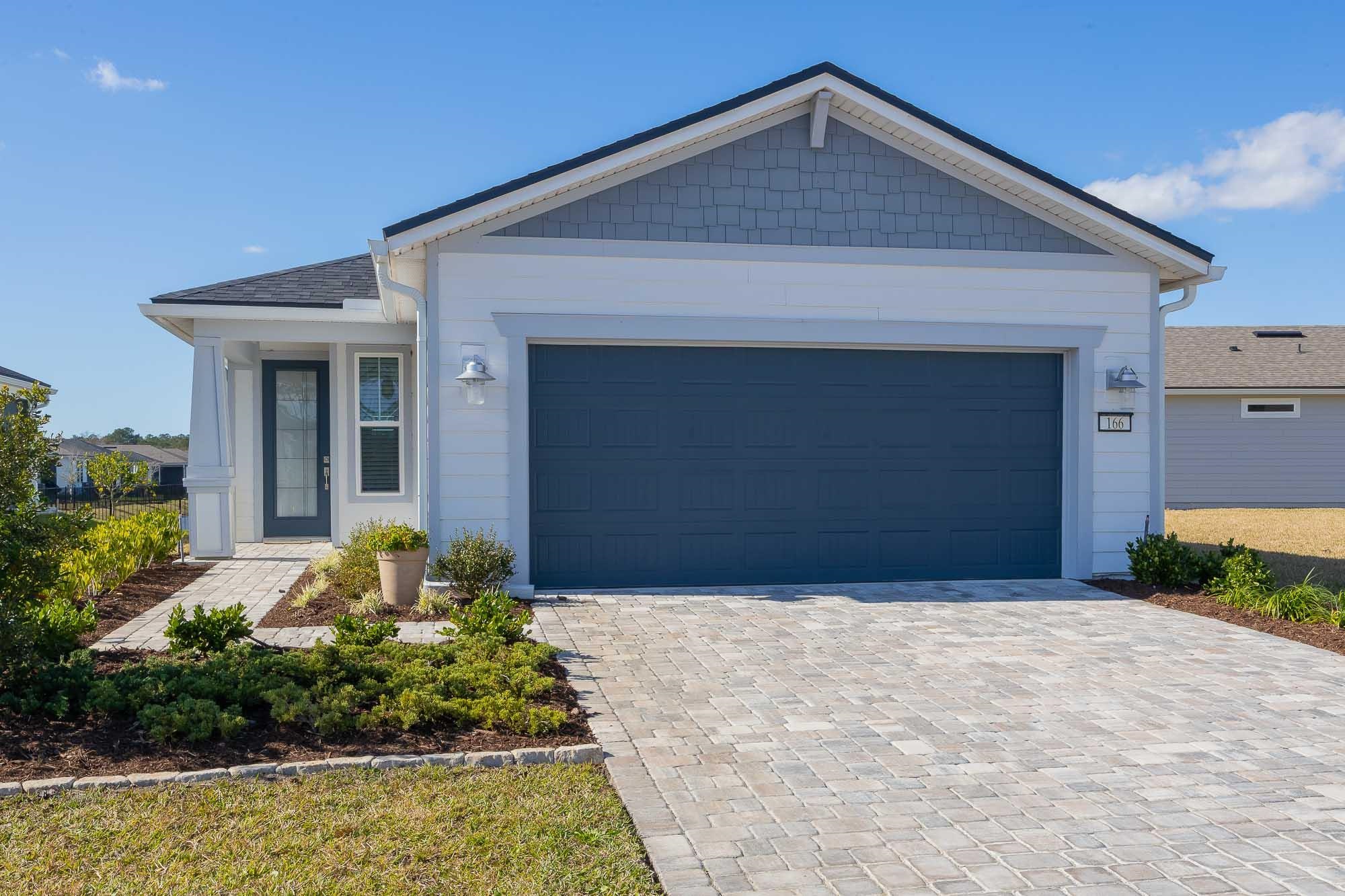 Image 3 of 51 For 166 Fairlake Cir