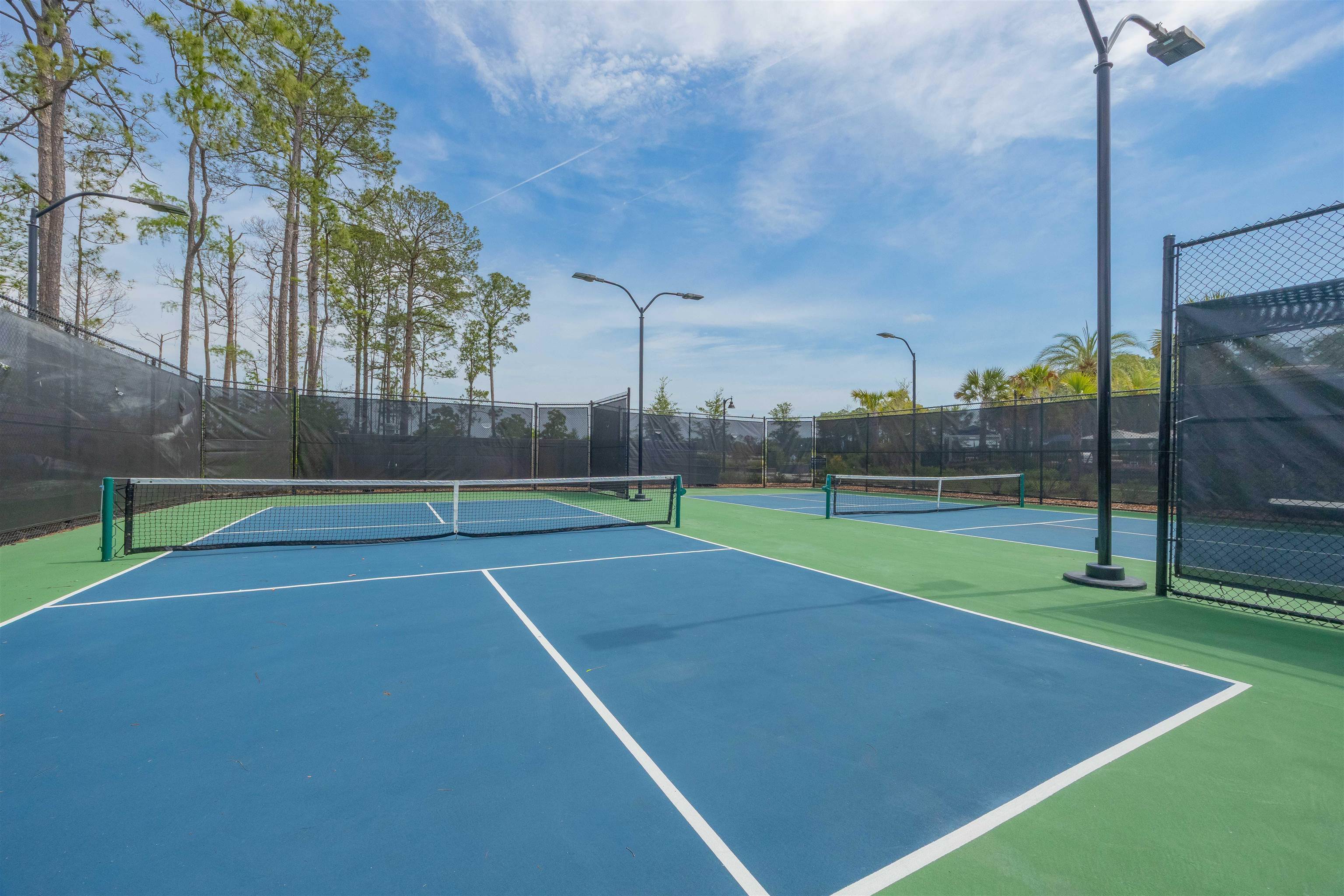 Image 48 of 51 For 166 Fairlake Cir