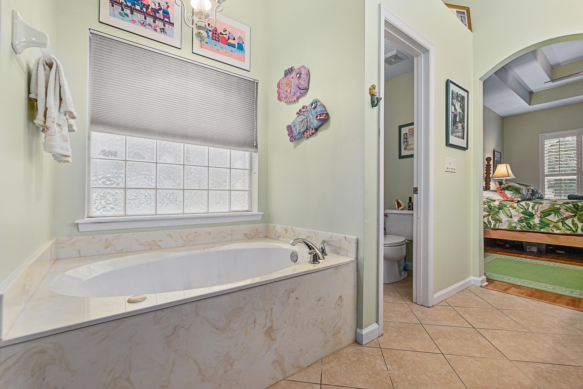 Image 32 of 71 For 376 Valverde Ln