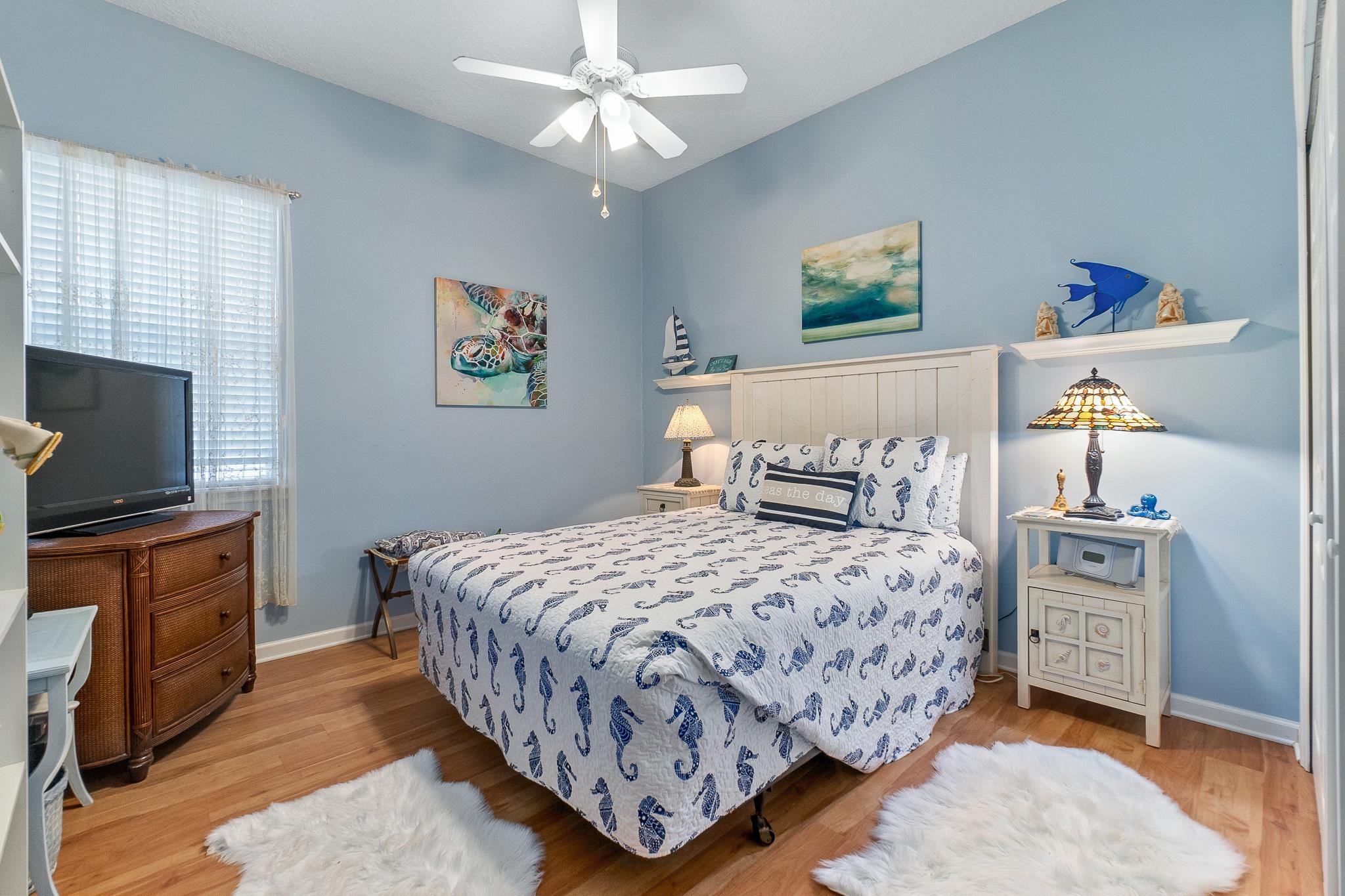 Image 37 of 71 For 376 Valverde Ln