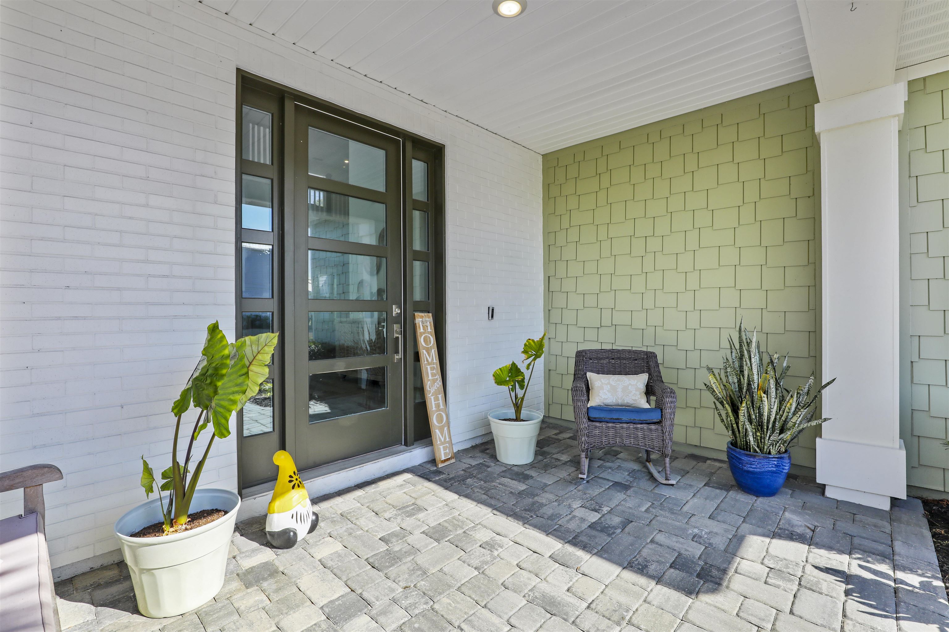 Image 12 of 83 For 571 Caribbean Pl