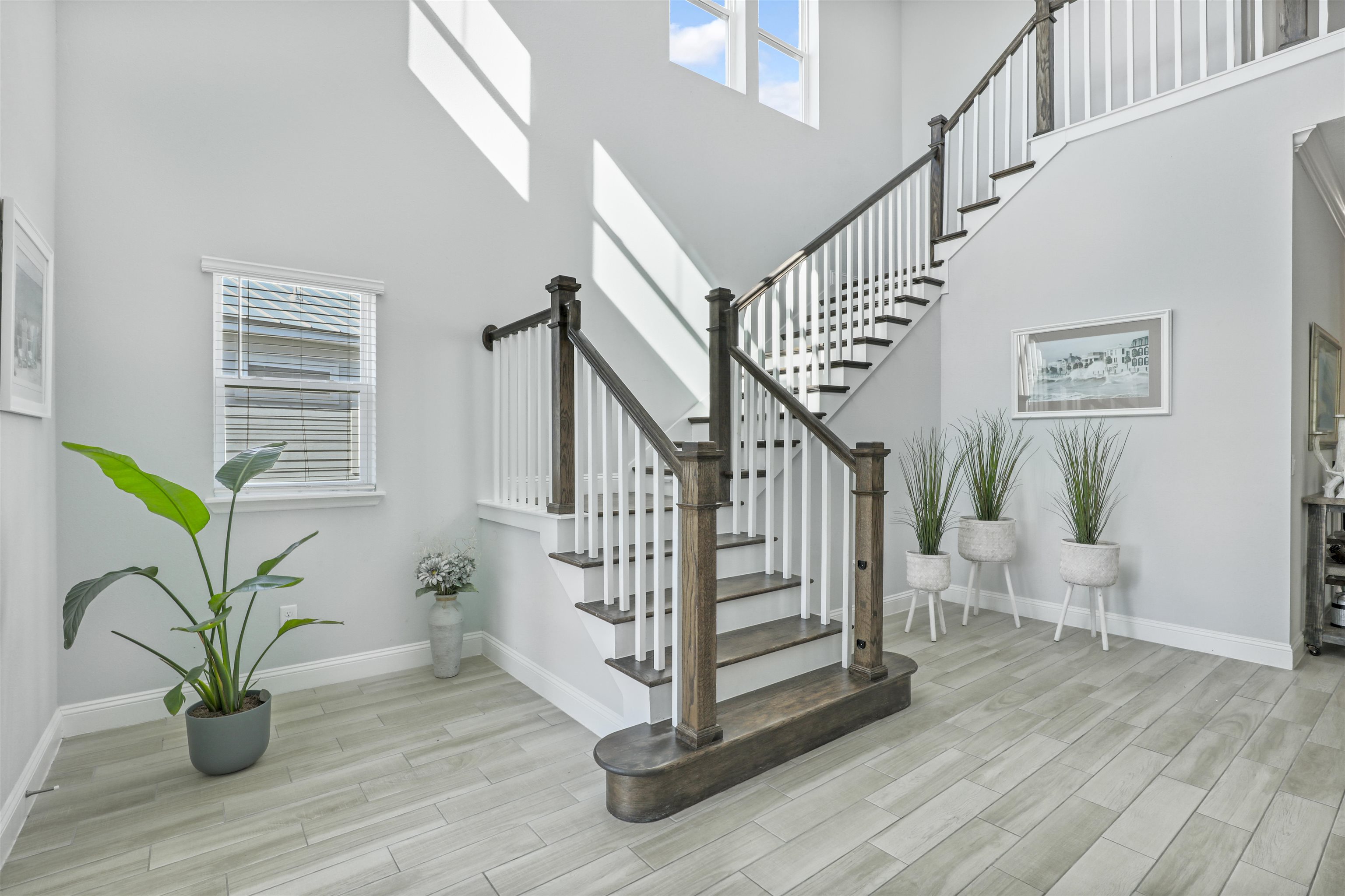 Image 14 of 83 For 571 Caribbean Pl