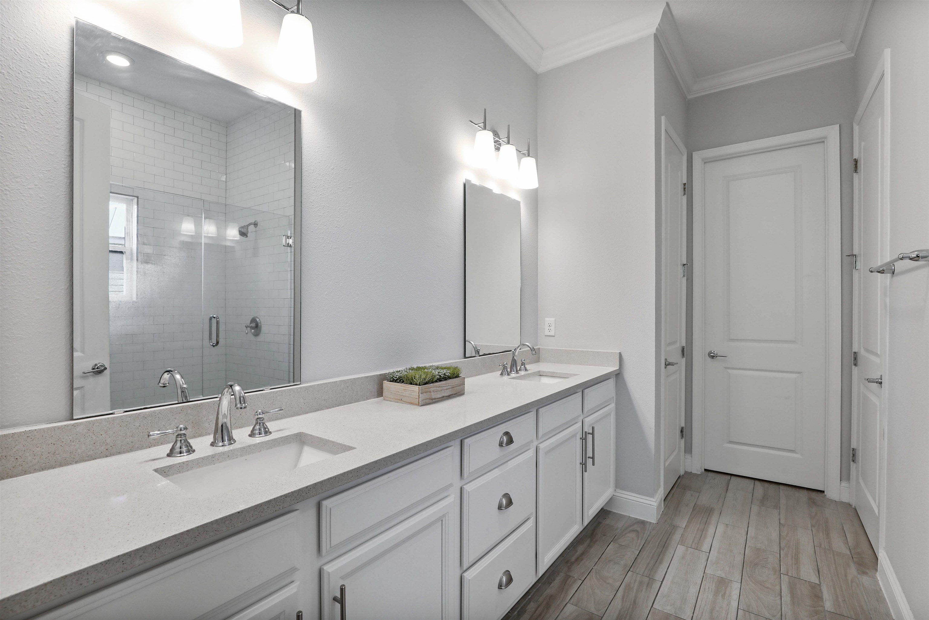 Image 25 of 83 For 571 Caribbean Pl