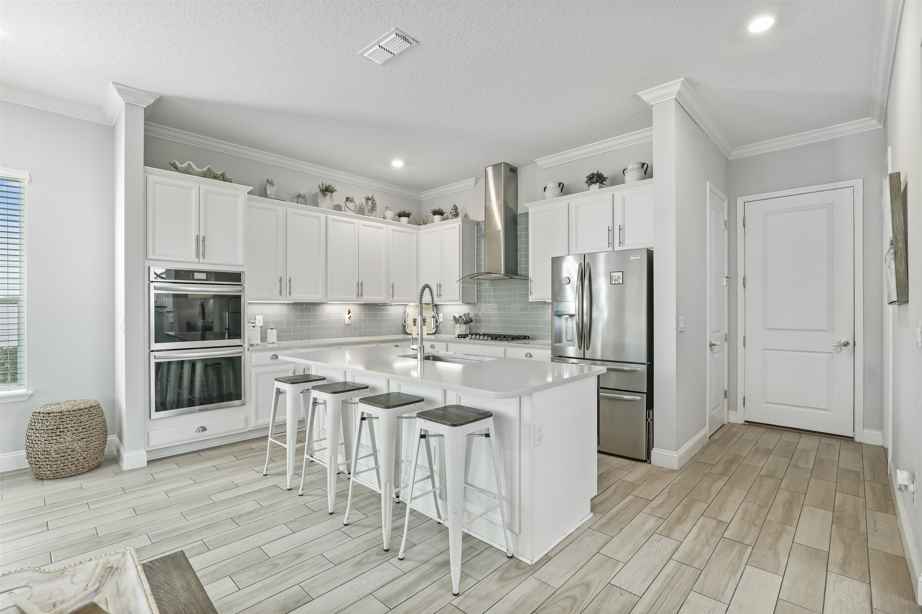 Image 29 of 83 For 571 Caribbean Pl