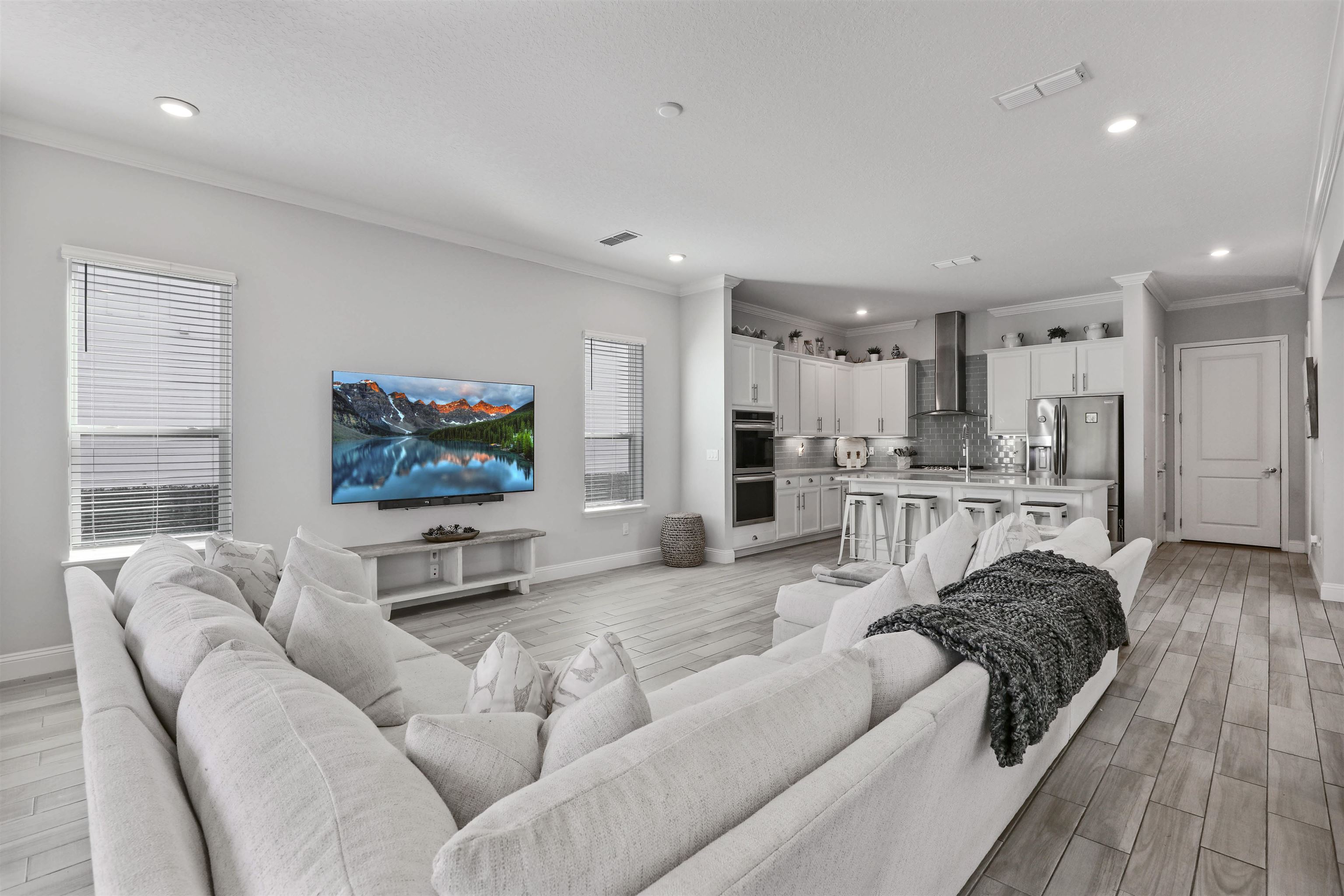 Image 35 of 83 For 571 Caribbean Pl