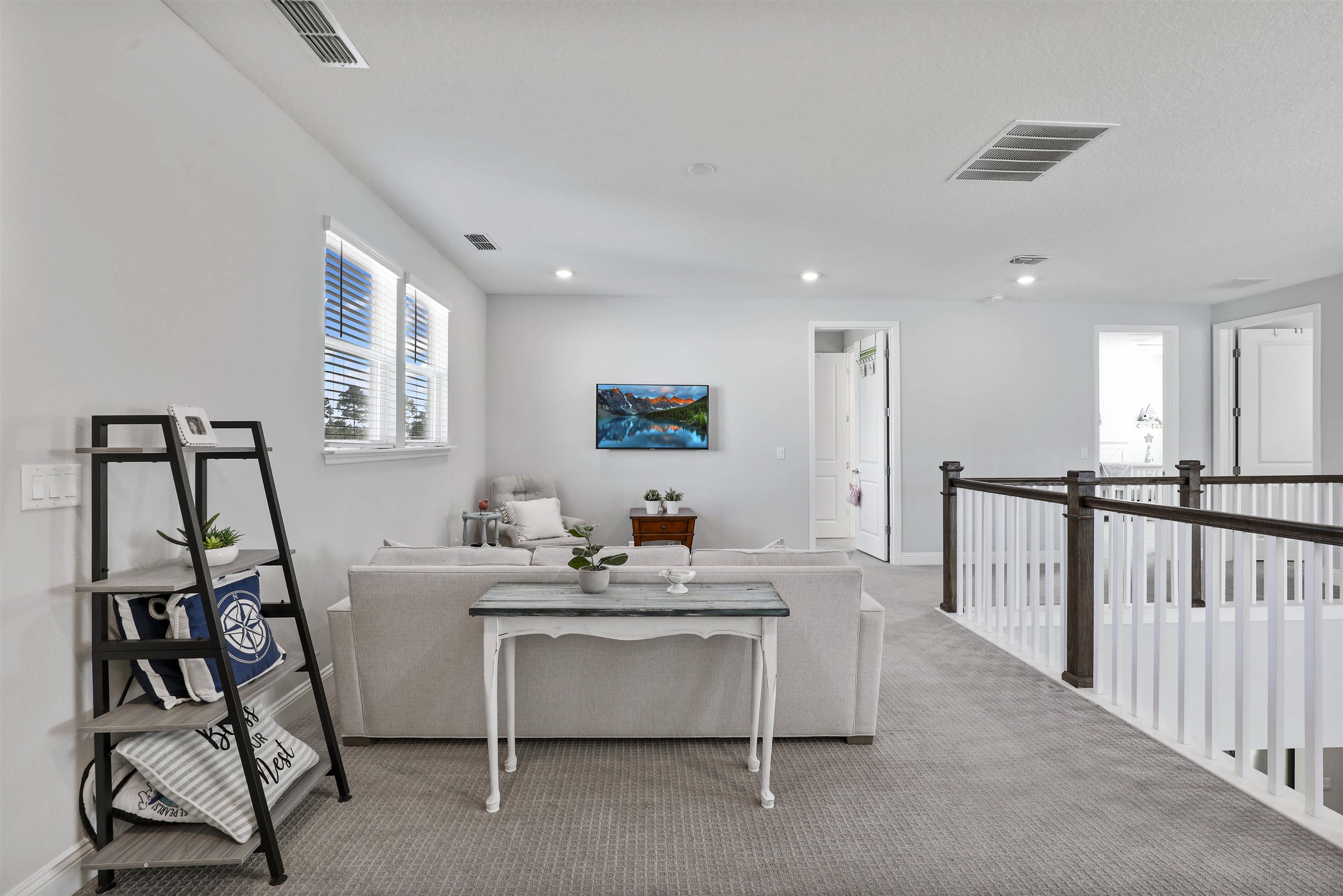 Image 37 of 83 For 571 Caribbean Pl