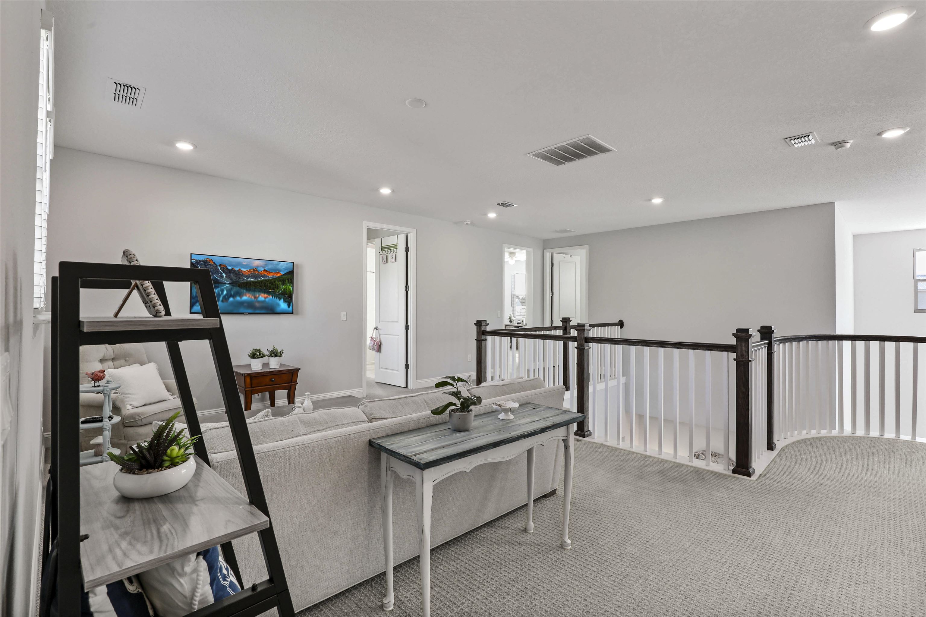 Image 38 of 83 For 571 Caribbean Pl