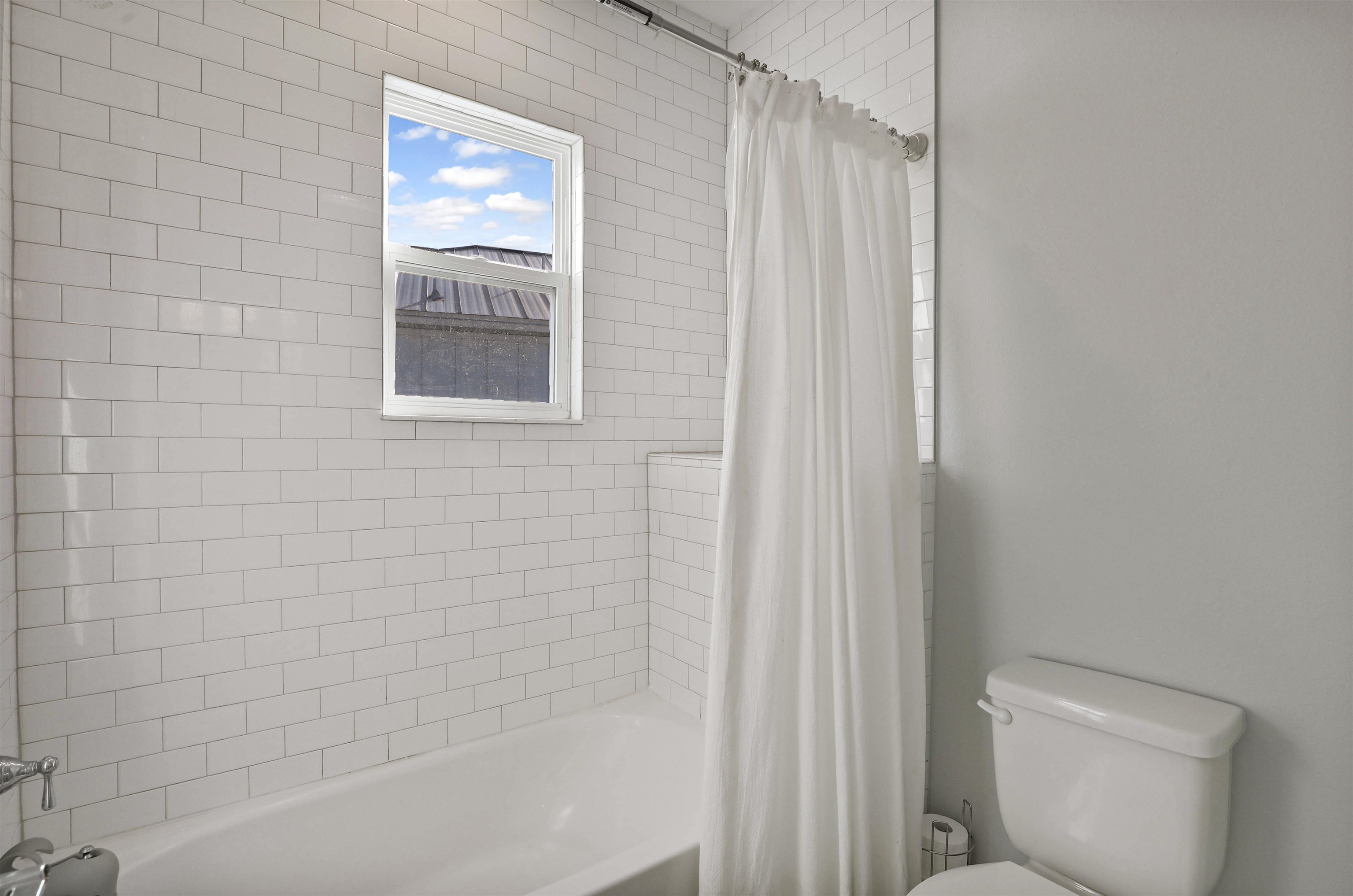 Image 47 of 83 For 571 Caribbean Pl