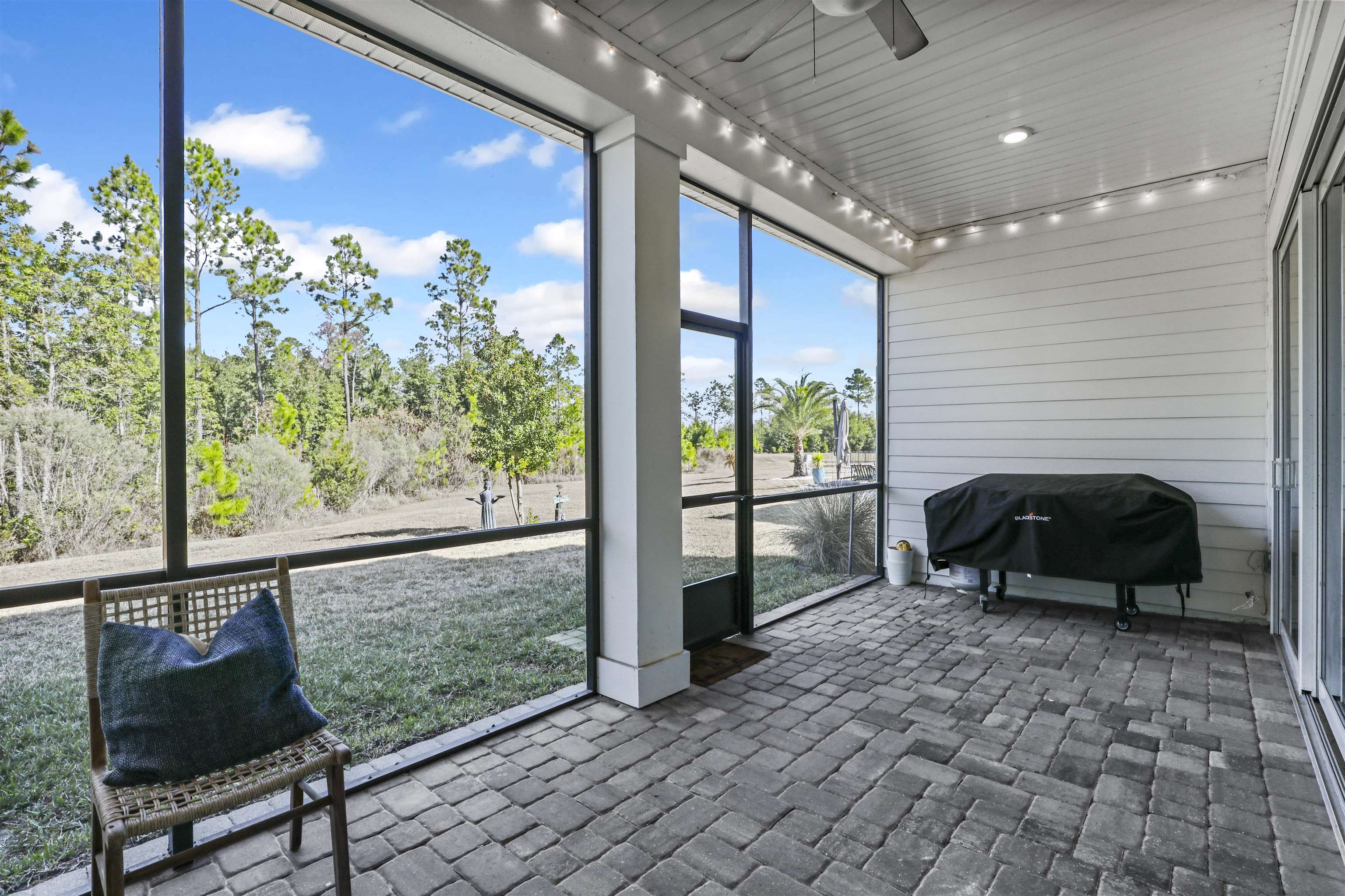 Image 55 of 83 For 571 Caribbean Pl