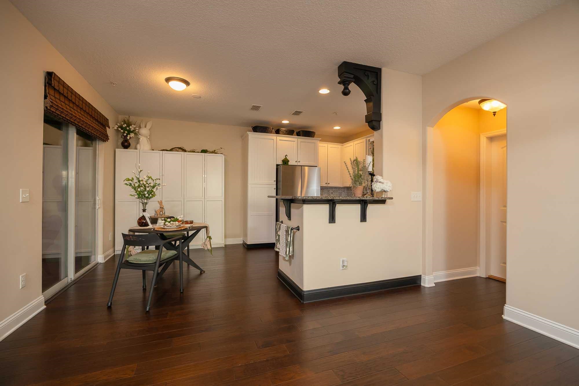 Image 13 of 57 For 64 Grand Ravine Drive