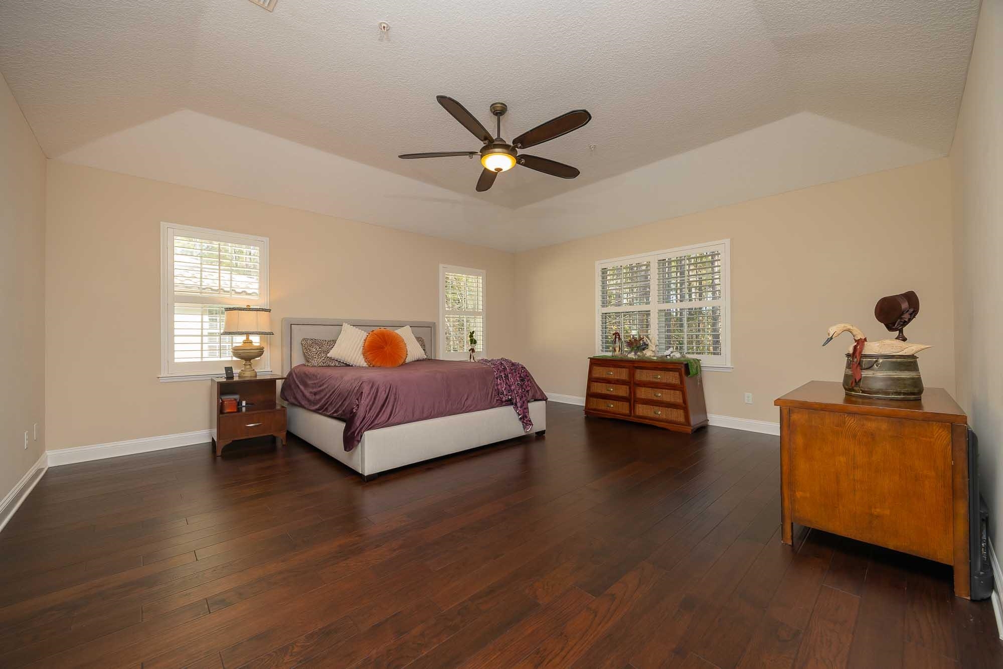 Image 29 of 57 For 64 Grand Ravine Drive