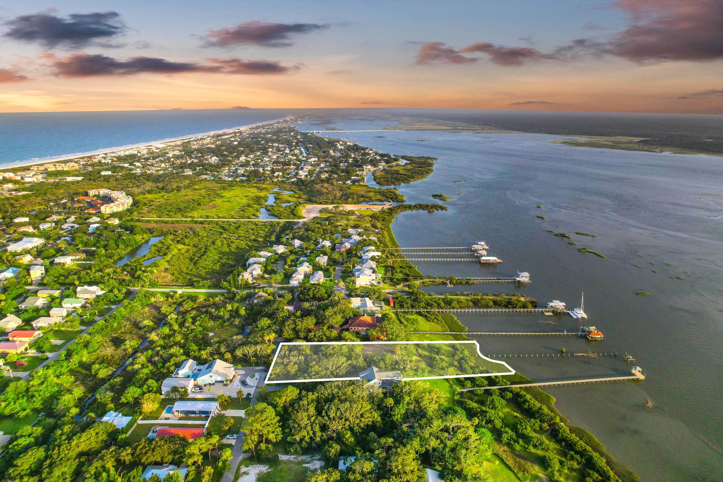 Image 11 of 16 For 5475 Windantide Rd